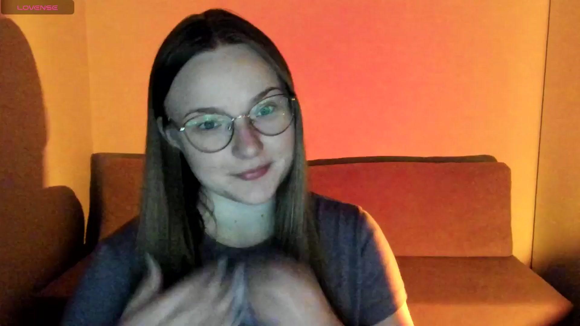 Gallery image thumbnail from Shy_Melany's myfreecams stream on, 11/12/2025, 24:58 image 6 of 20