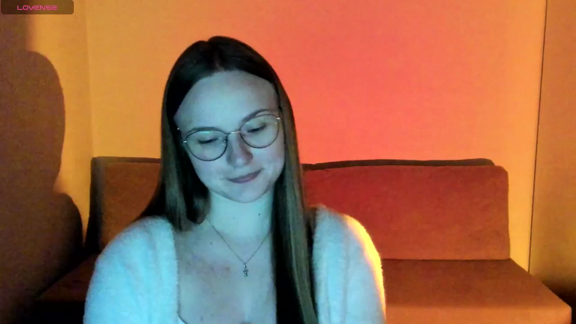 Gallery image thumbnail from Shy_Melany's myfreecams stream on, 11/12/2025, 17:21 image 16 of 20