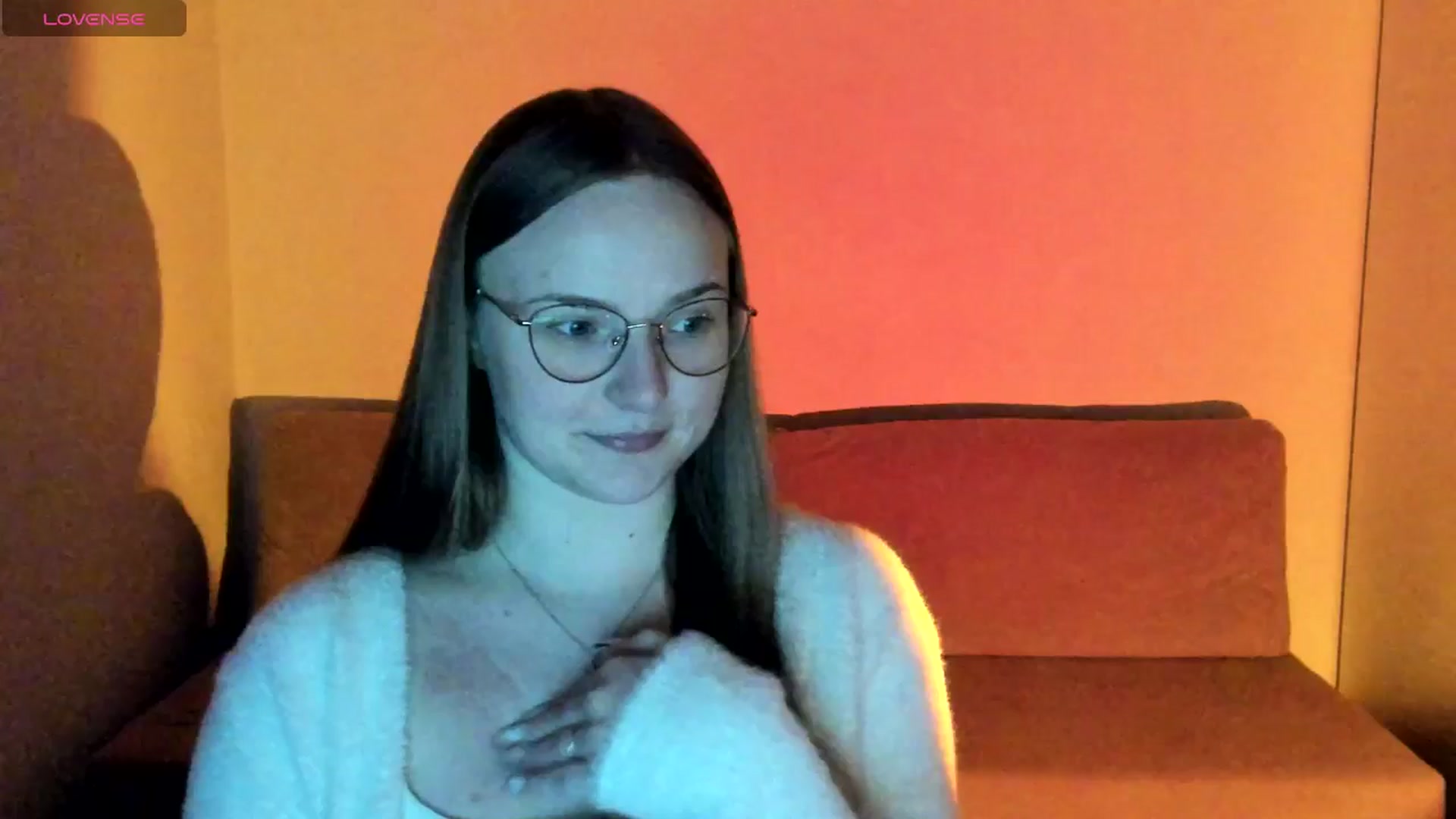 Gallery image thumbnail from Shy_Melany's myfreecams stream on, 11/12/2025, 17:21 image 15 of 20