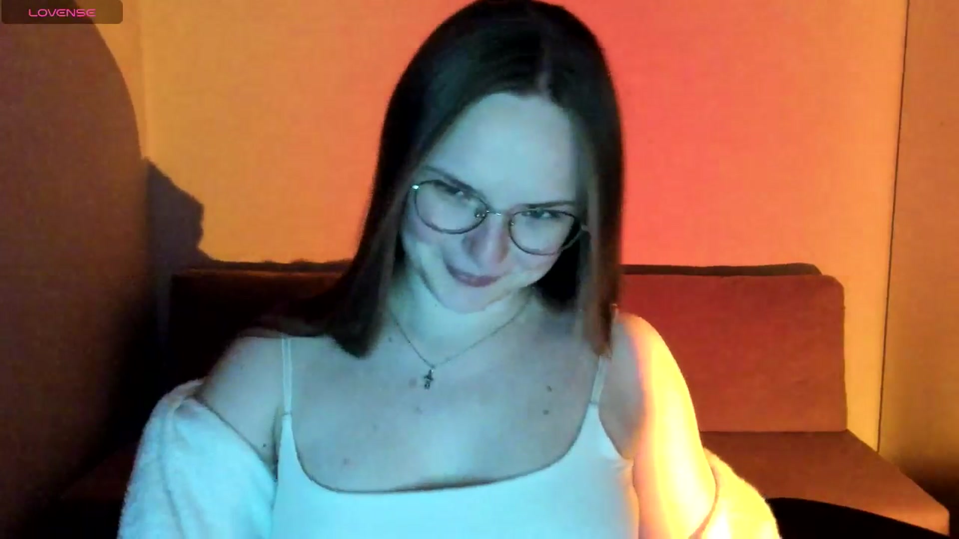 Gallery image thumbnail from Shy_Melany's myfreecams stream on, 11/12/2025, 20:20 image 19 of 20