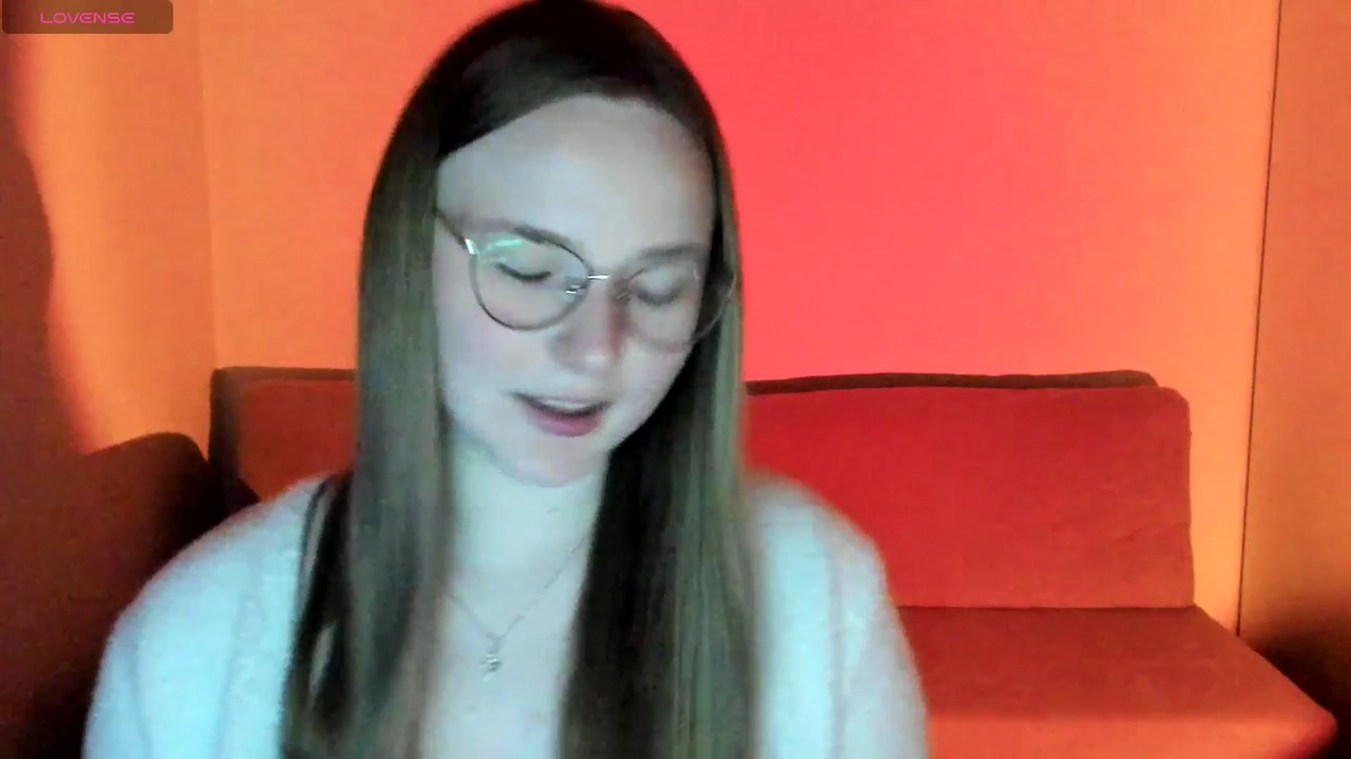 Gallery image thumbnail from Shy_Melany's myfreecams stream on, 11/13/2025, 18:26 image 17 of 20