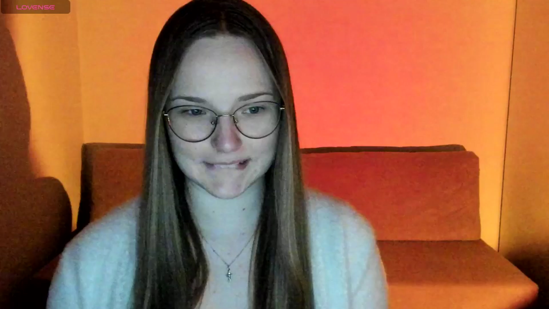 Gallery image thumbnail from Shy_Melany's myfreecams stream on, 11/14/2025, 17:15 image 16 of 20