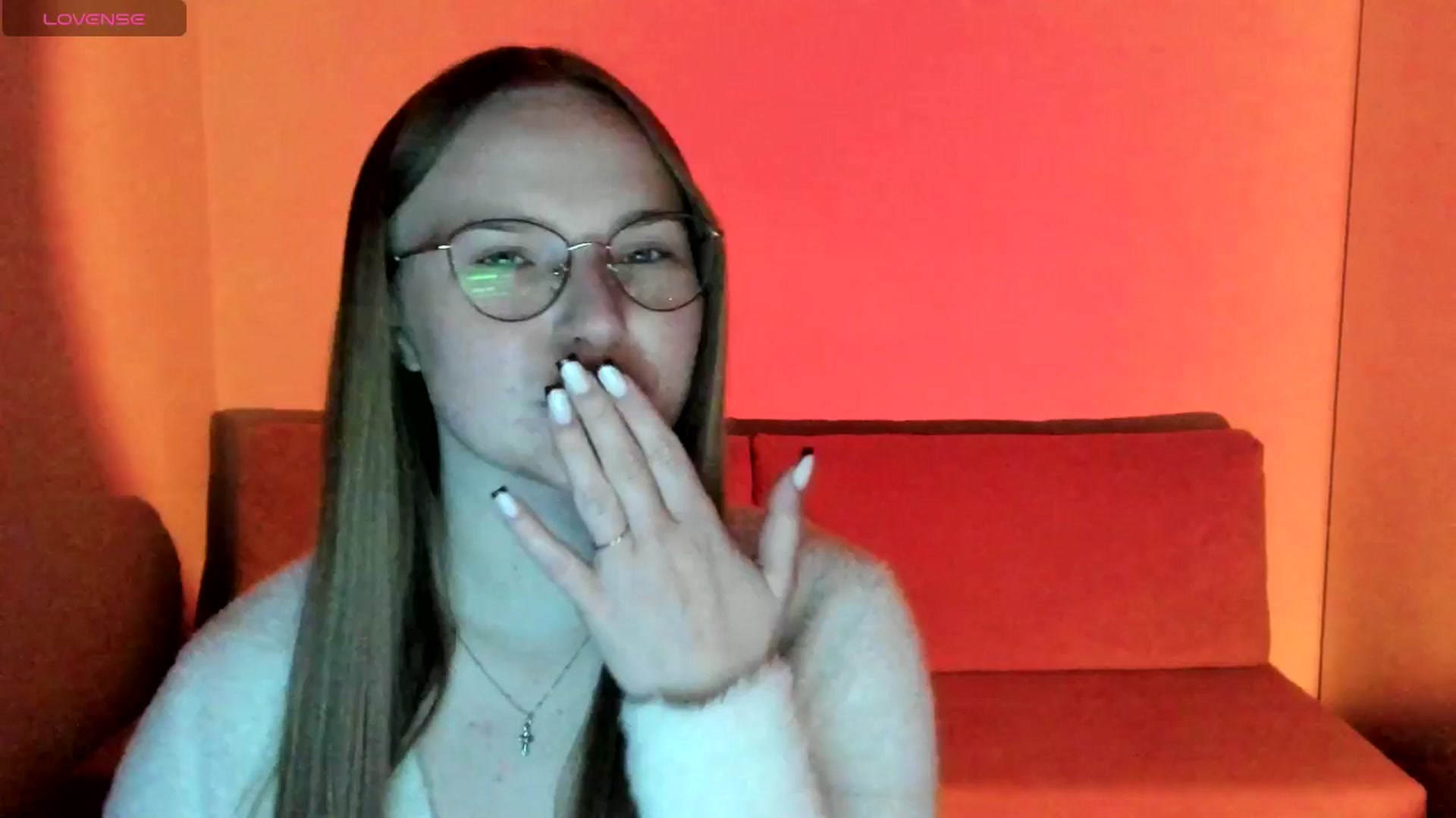Gallery image thumbnail from Shy_Melany's myfreecams stream on, 11/15/2025, 22:37 image 18 of 20