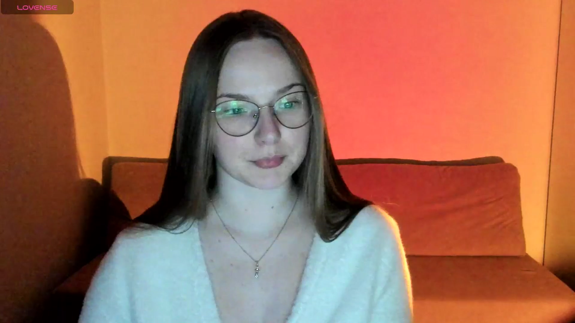 Gallery image thumbnail from Shy_Melany's myfreecams stream on, 11/21/2025, 21:19 image 19 of 20