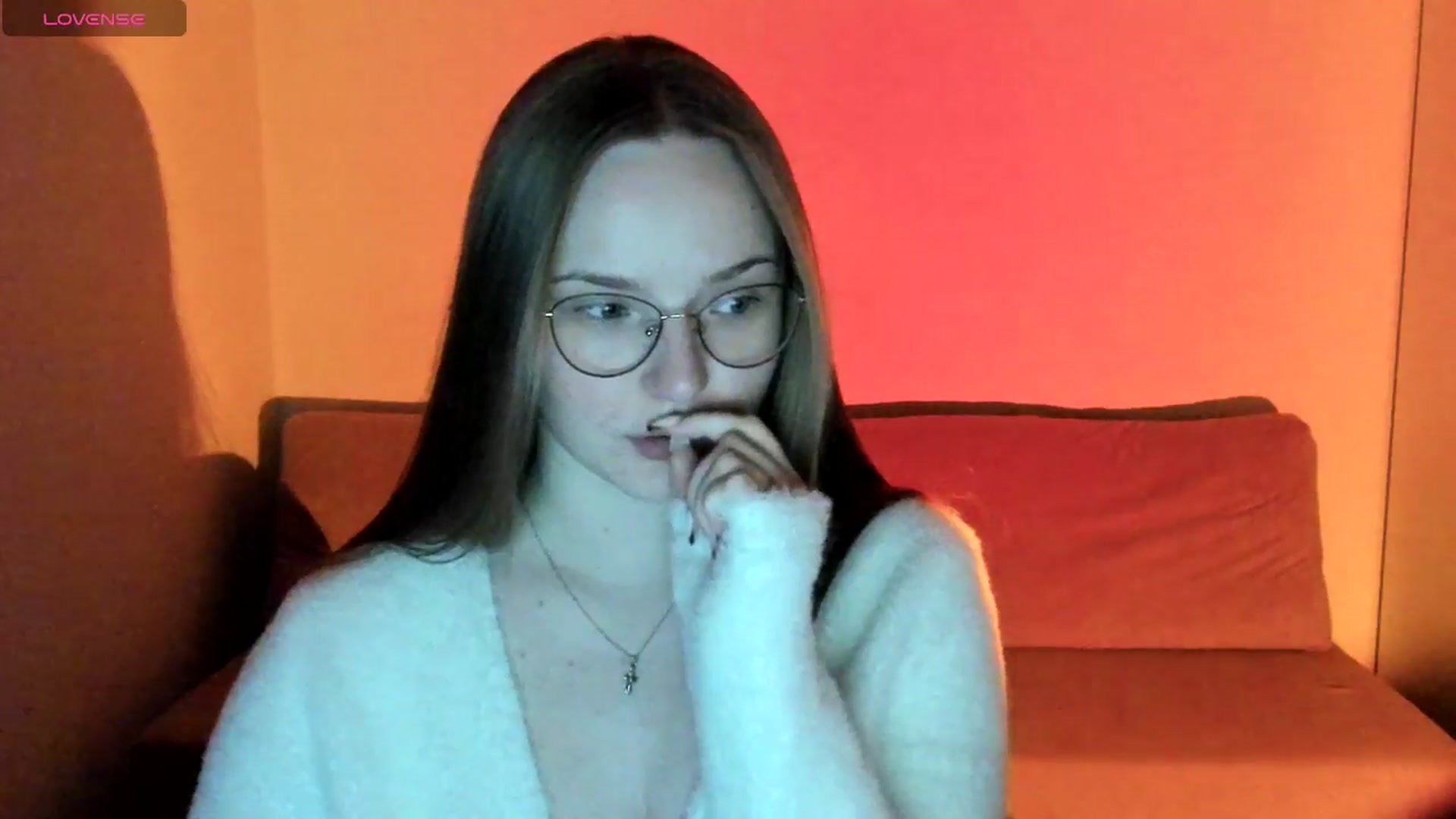 Gallery image thumbnail from Shy_Melany's myfreecams stream on, 11/21/2025, 21:19 image 18 of 20