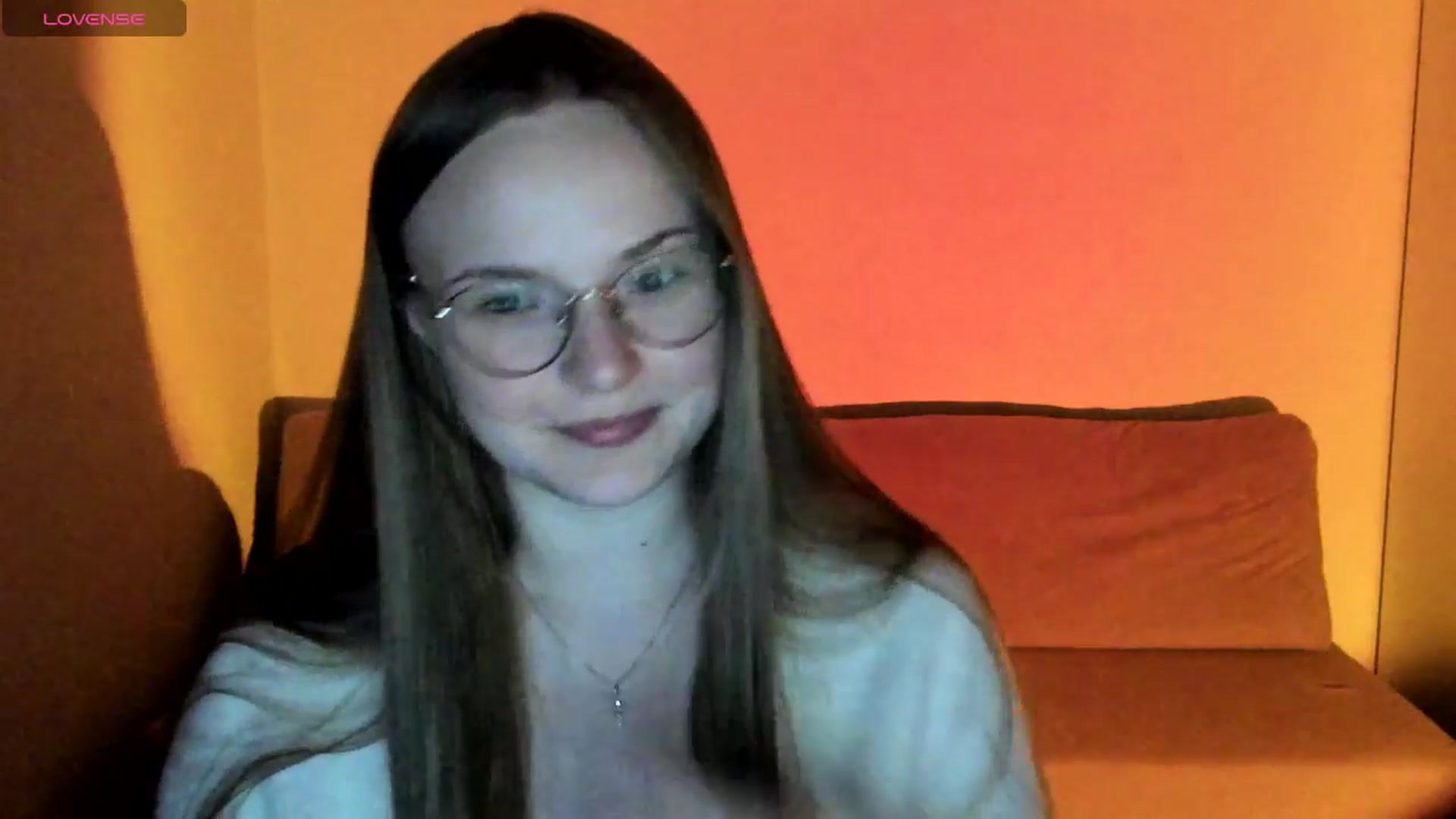 Gallery image thumbnail from Shy_Melany's myfreecams stream on, 11/21/2025, 21:19 image 3 of 20