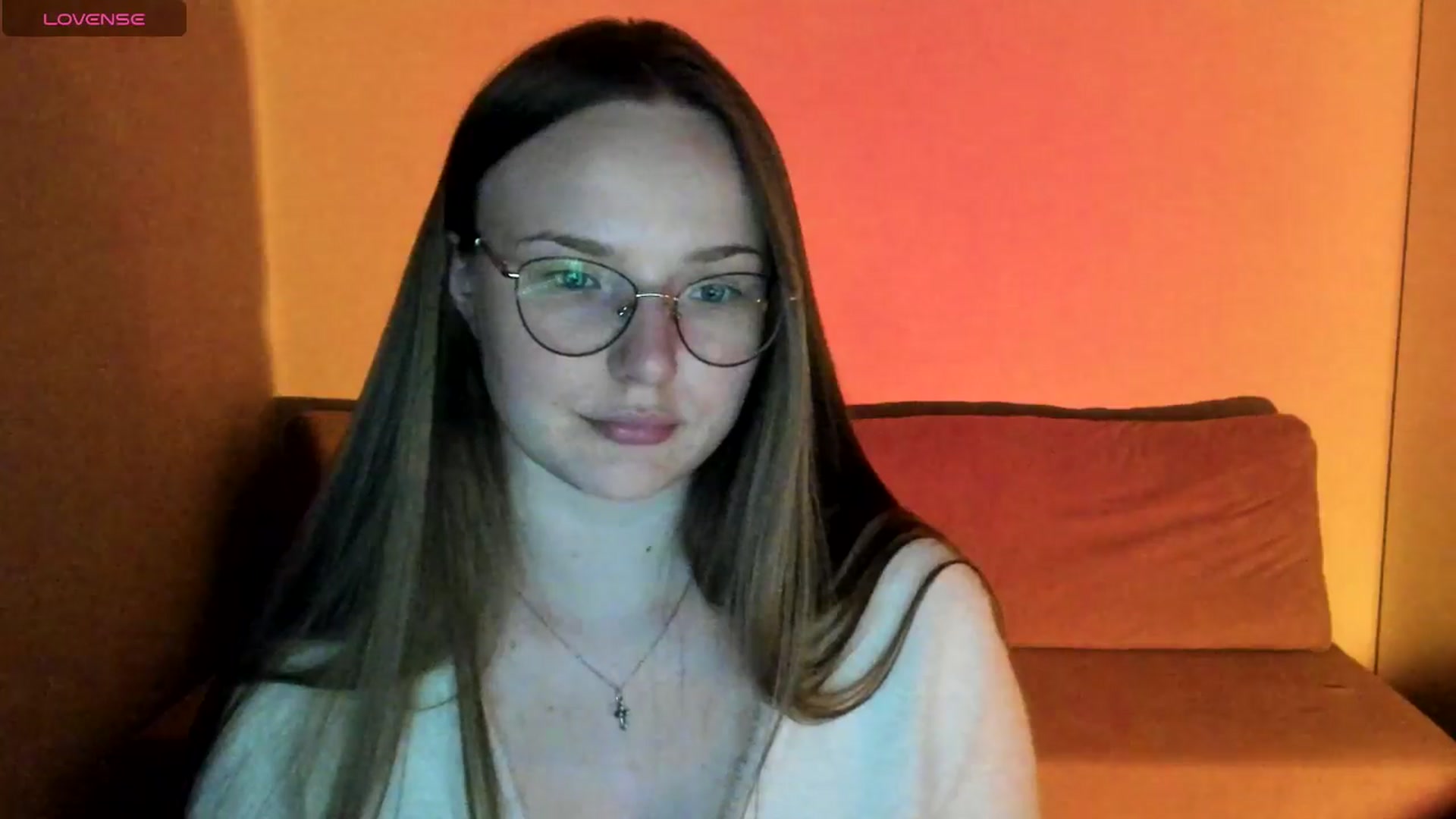 Gallery image thumbnail from Shy_Melany's myfreecams stream on, 11/21/2025, 22:22 image 16 of 20