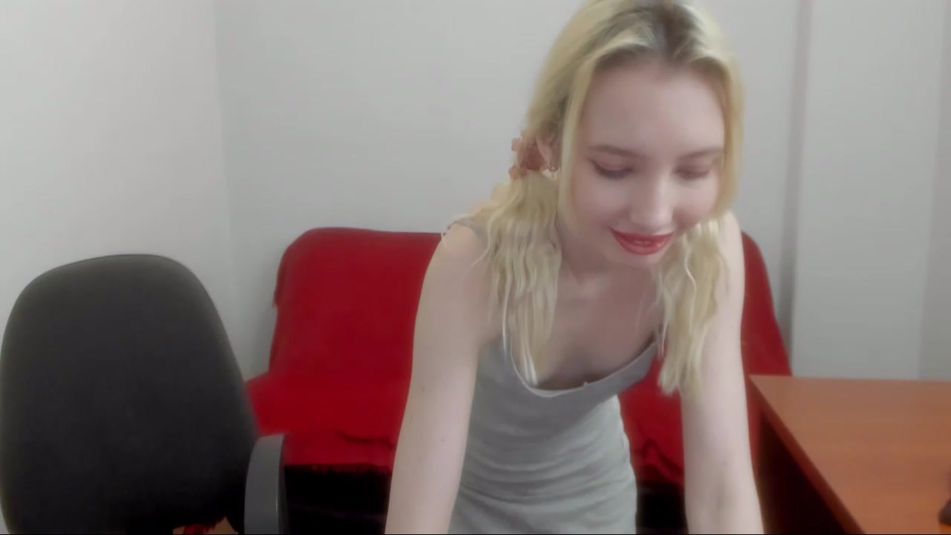 Gallery image thumbnail from Shy_Tiny's myfreecams stream on, 06/05/2023, 11:51 image 16 of 20
