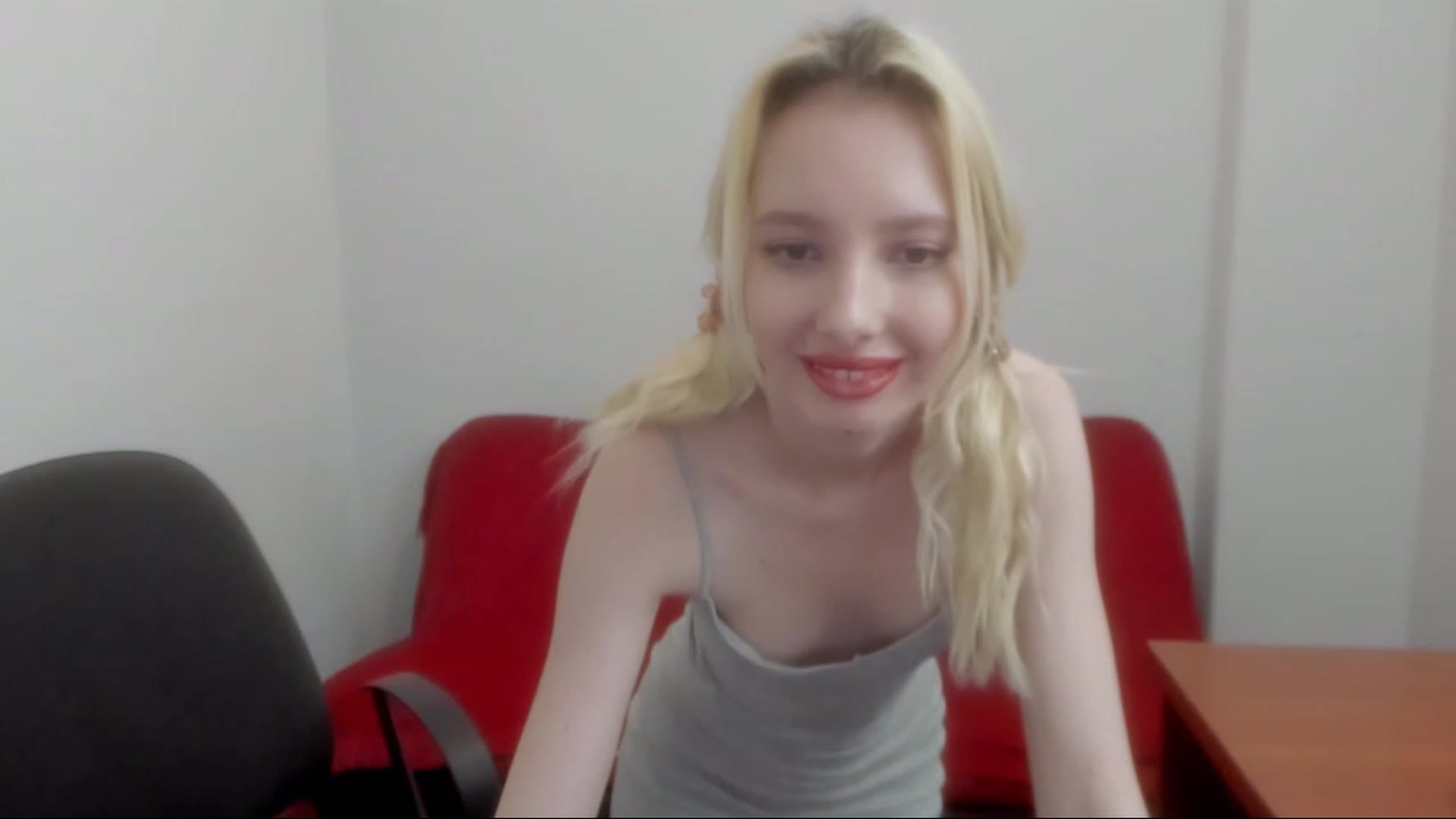 Gallery image thumbnail from Shy_Tiny's myfreecams stream on, 06/05/2023, 11:51 image 3 of 20