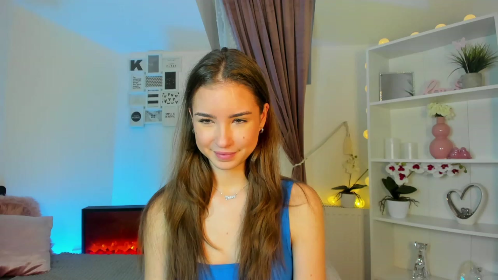 Gallery image thumbnail from Shy_jane's myfreecams stream on, 11/25/2022, 19:07 image 7 of 20