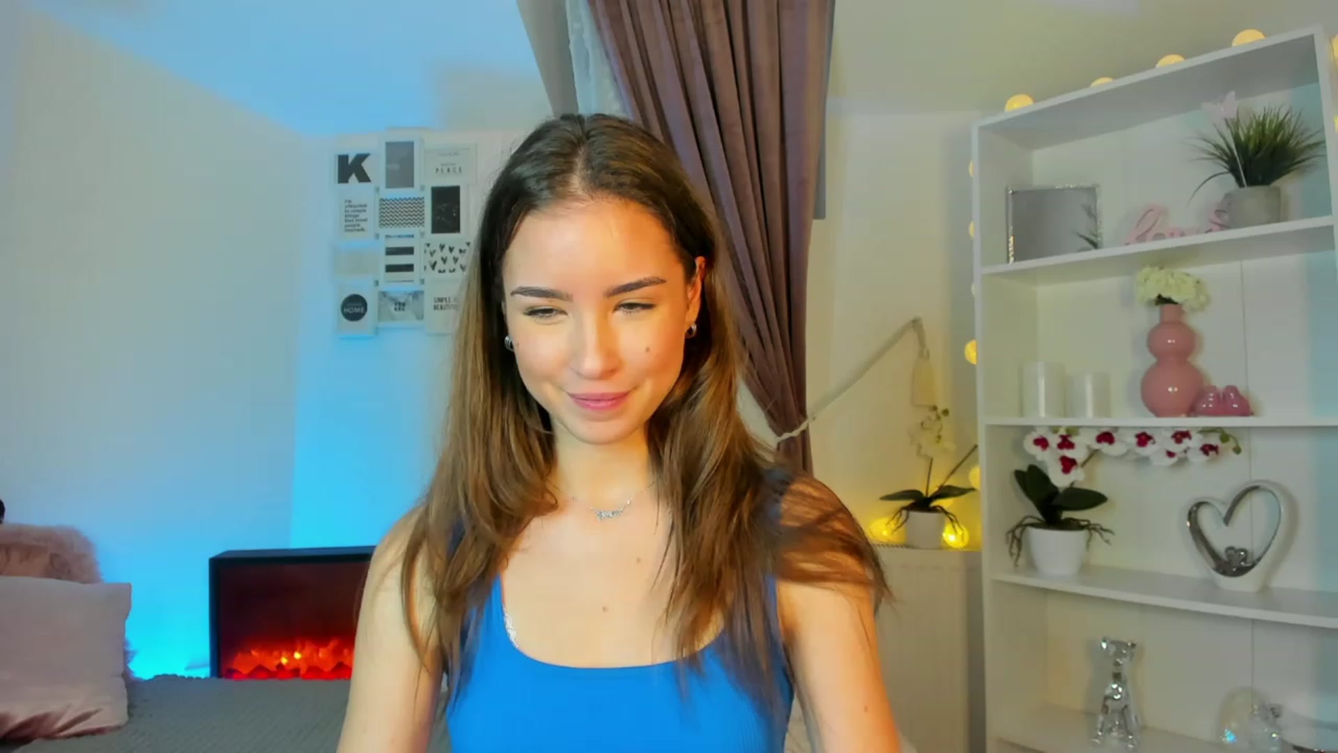 Gallery image thumbnail from Shy_jane's myfreecams stream on, 11/25/2022, 20:00 image 10 of 20