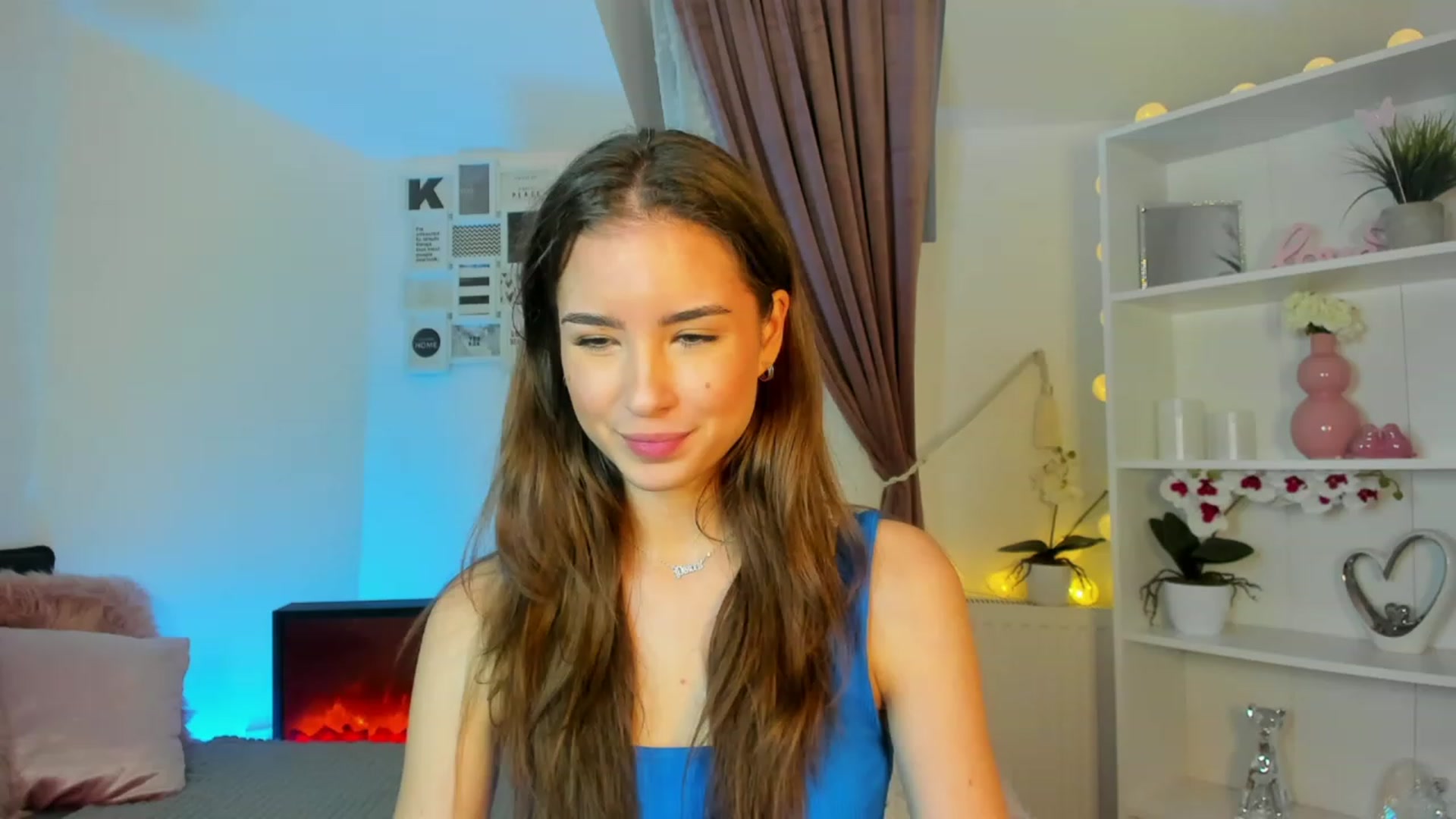 Gallery image thumbnail from Shy_jane's myfreecams stream on, 11/25/2022, 20:00 image 2 of 20