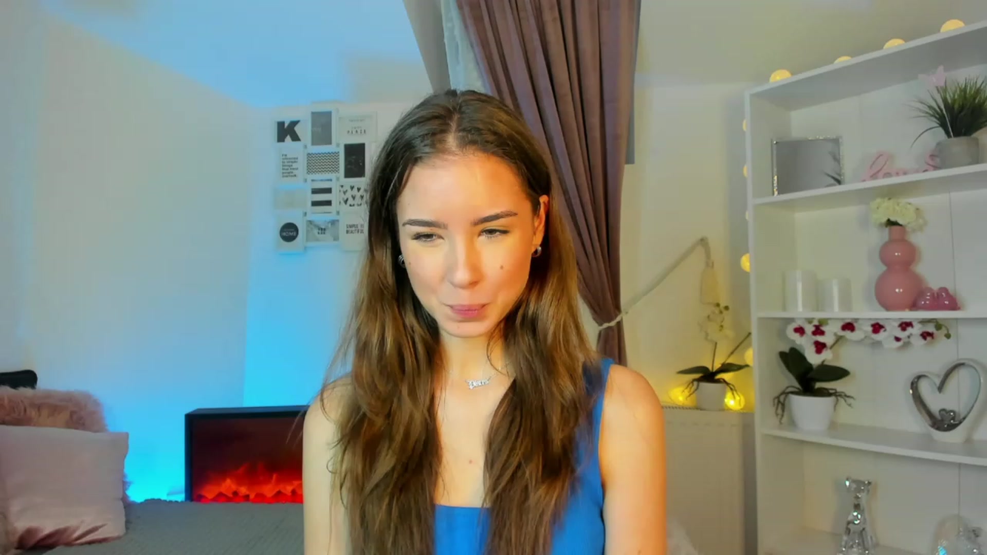 Gallery image thumbnail from Shy_jane's myfreecams stream on, 11/25/2022, 20:00 image 6 of 20