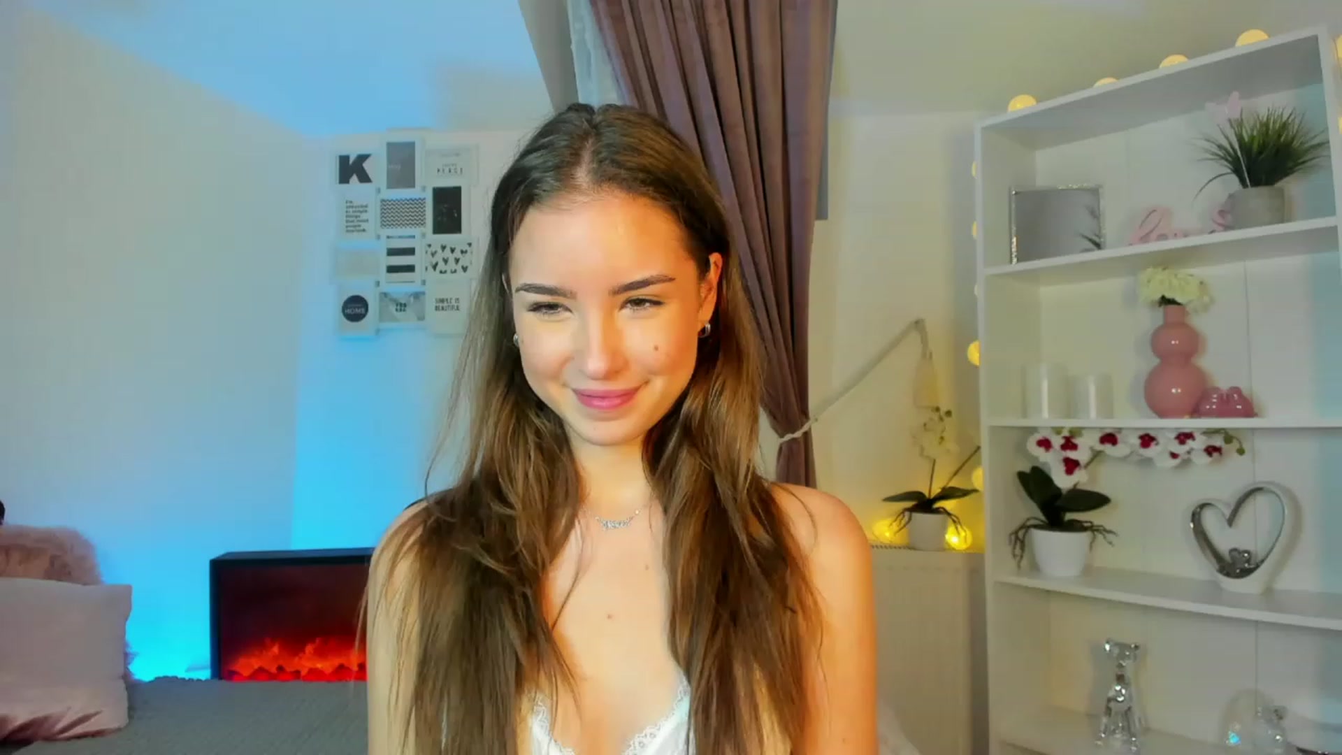Gallery image thumbnail from Shy_jane's myfreecams stream on, 11/25/2022, 20:00 image 11 of 20
