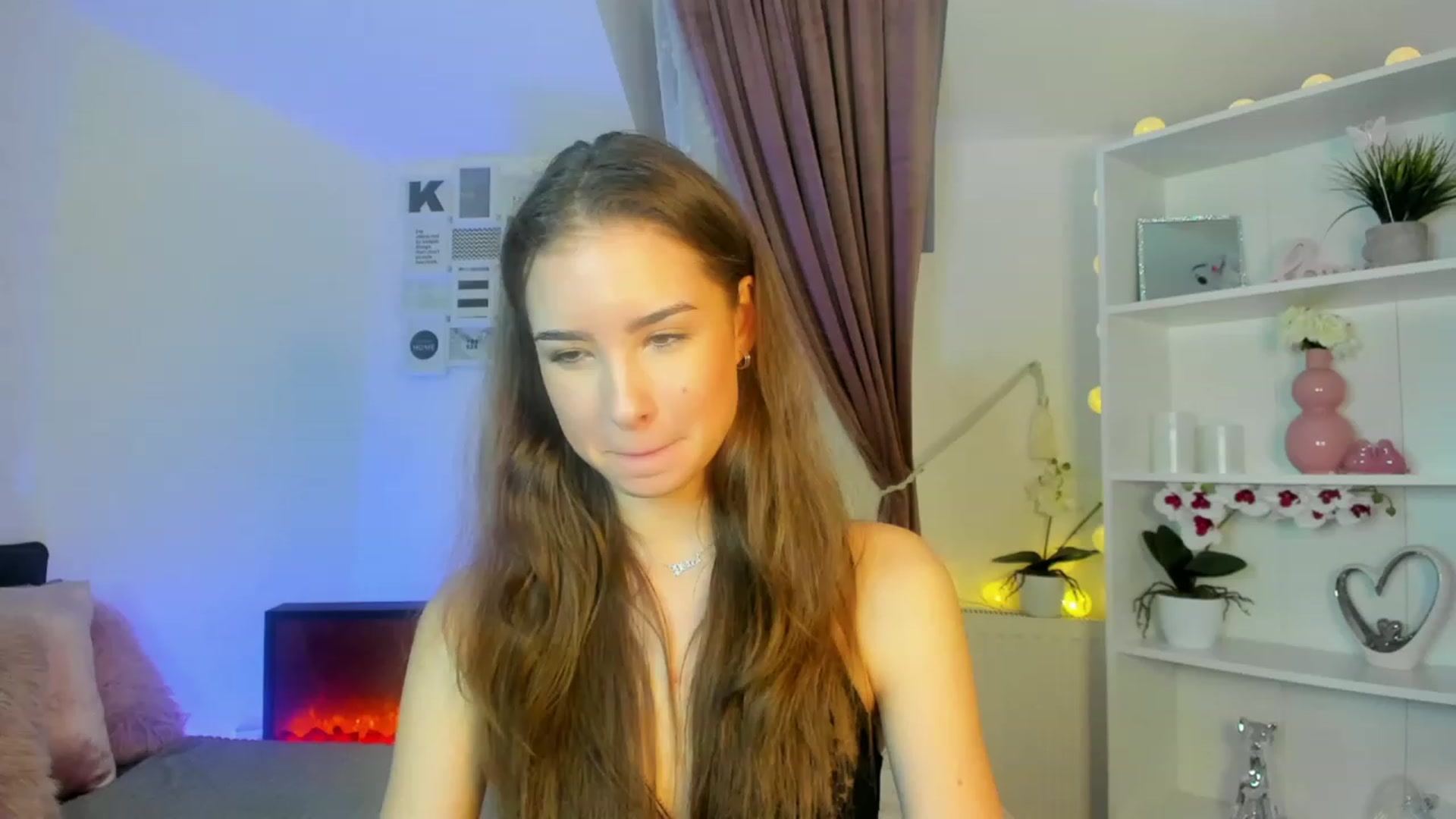 Gallery image thumbnail from Shy_jane's myfreecams stream on, 11/27/2022, 10:37 image 15 of 20