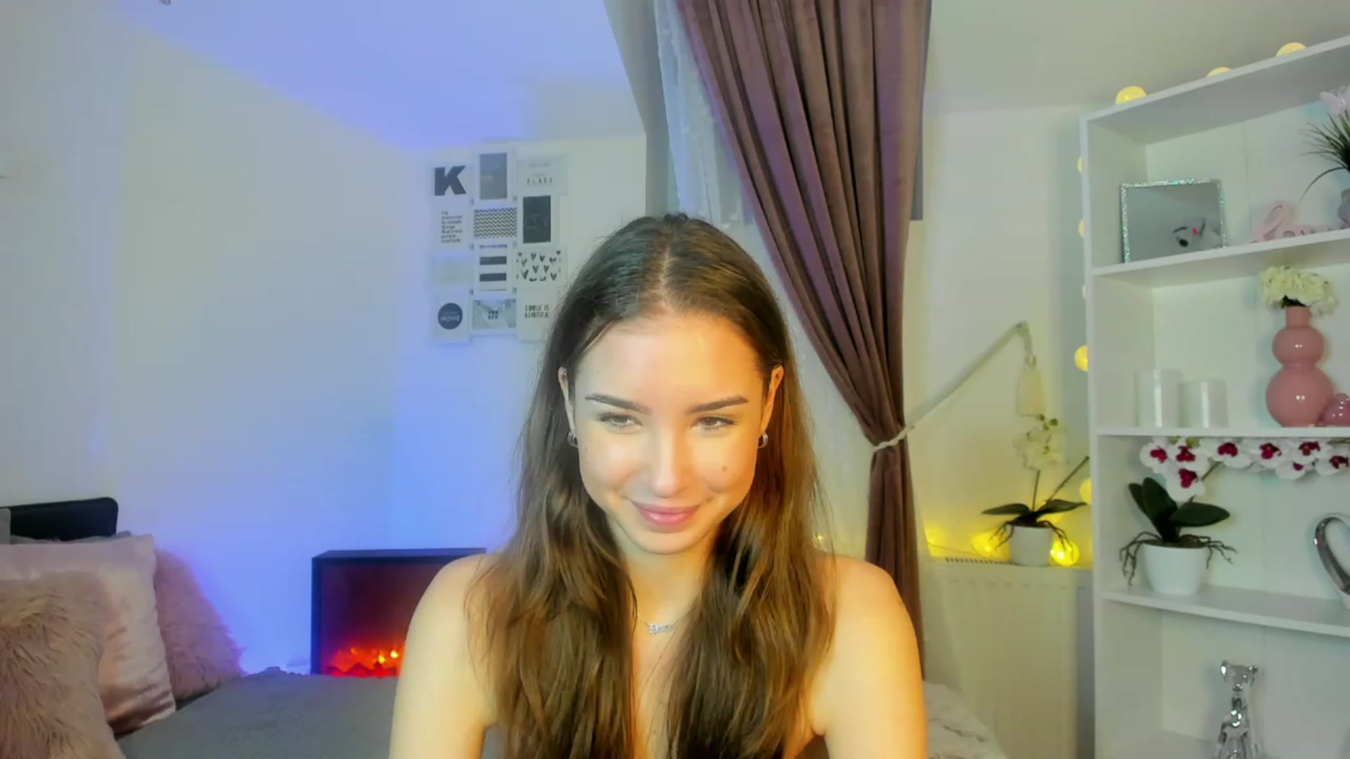 Gallery image thumbnail from Shy_jane's myfreecams stream on, 11/27/2022, 12:17 image 11 of 20
