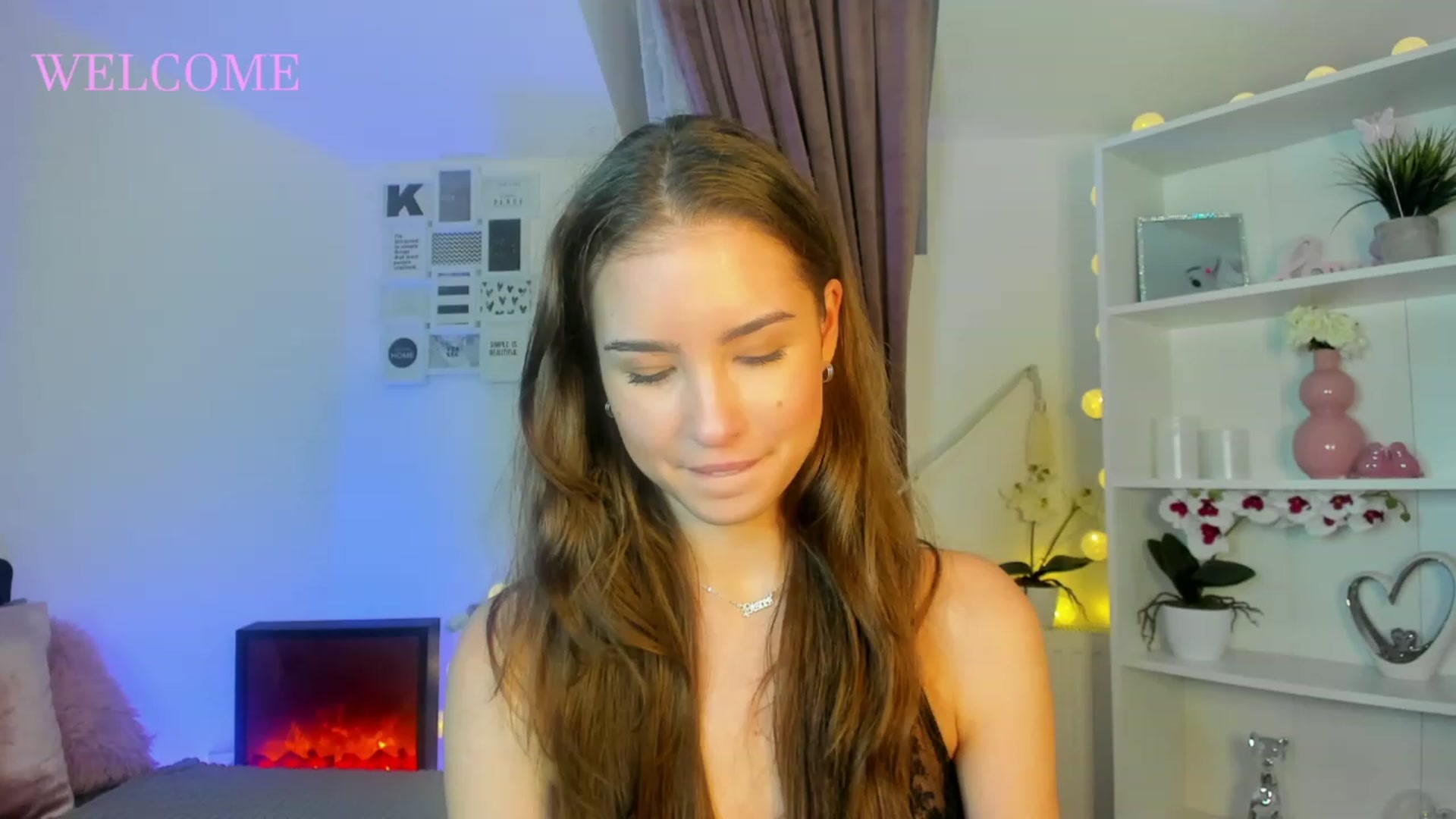 Gallery image thumbnail from Shy_jane's myfreecams stream on, 11/27/2022, 15:17 image 17 of 20