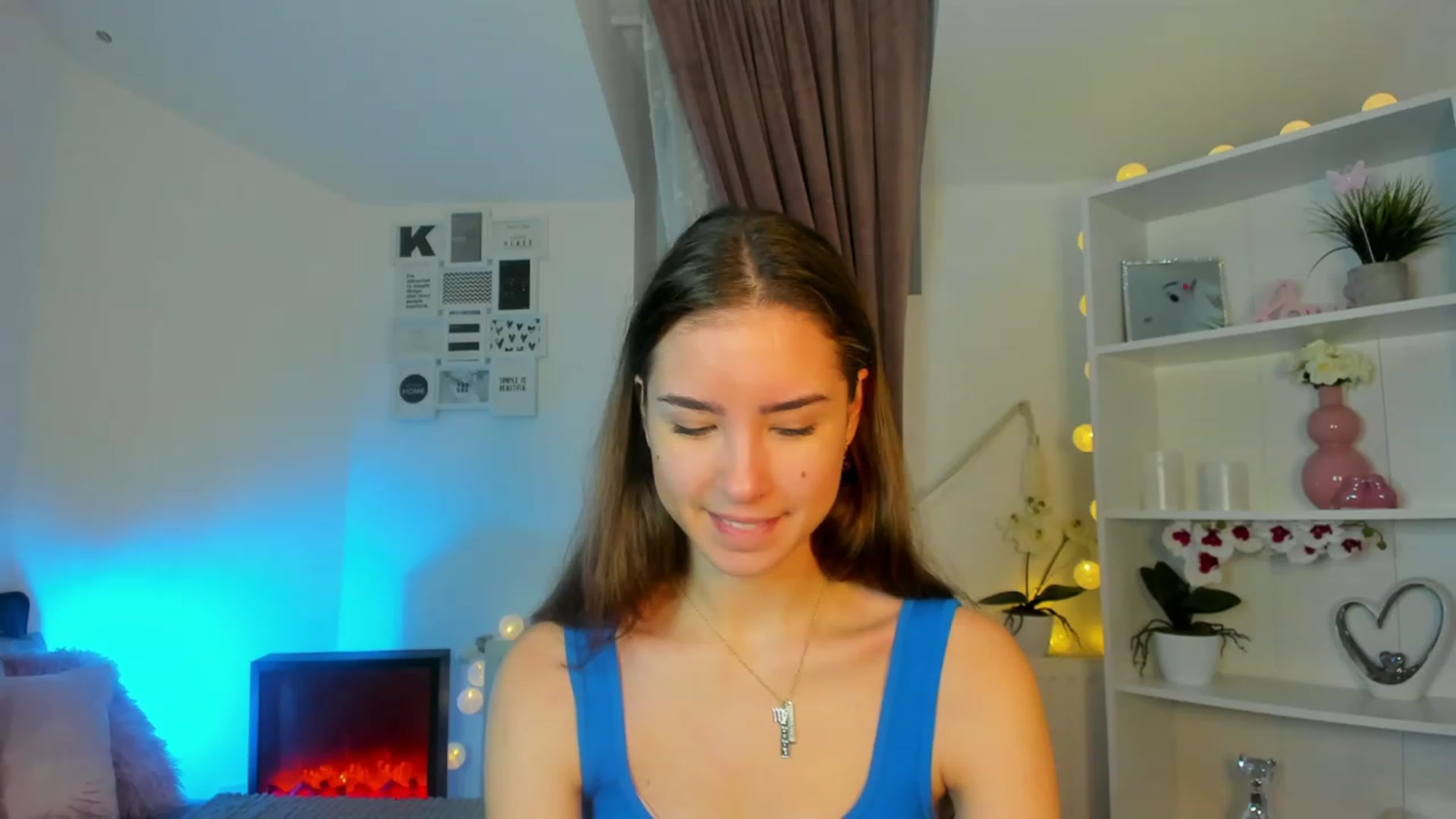 Gallery image thumbnail from Shy_jane's myfreecams stream on, 12/01/2022, 09:30 image 12 of 20