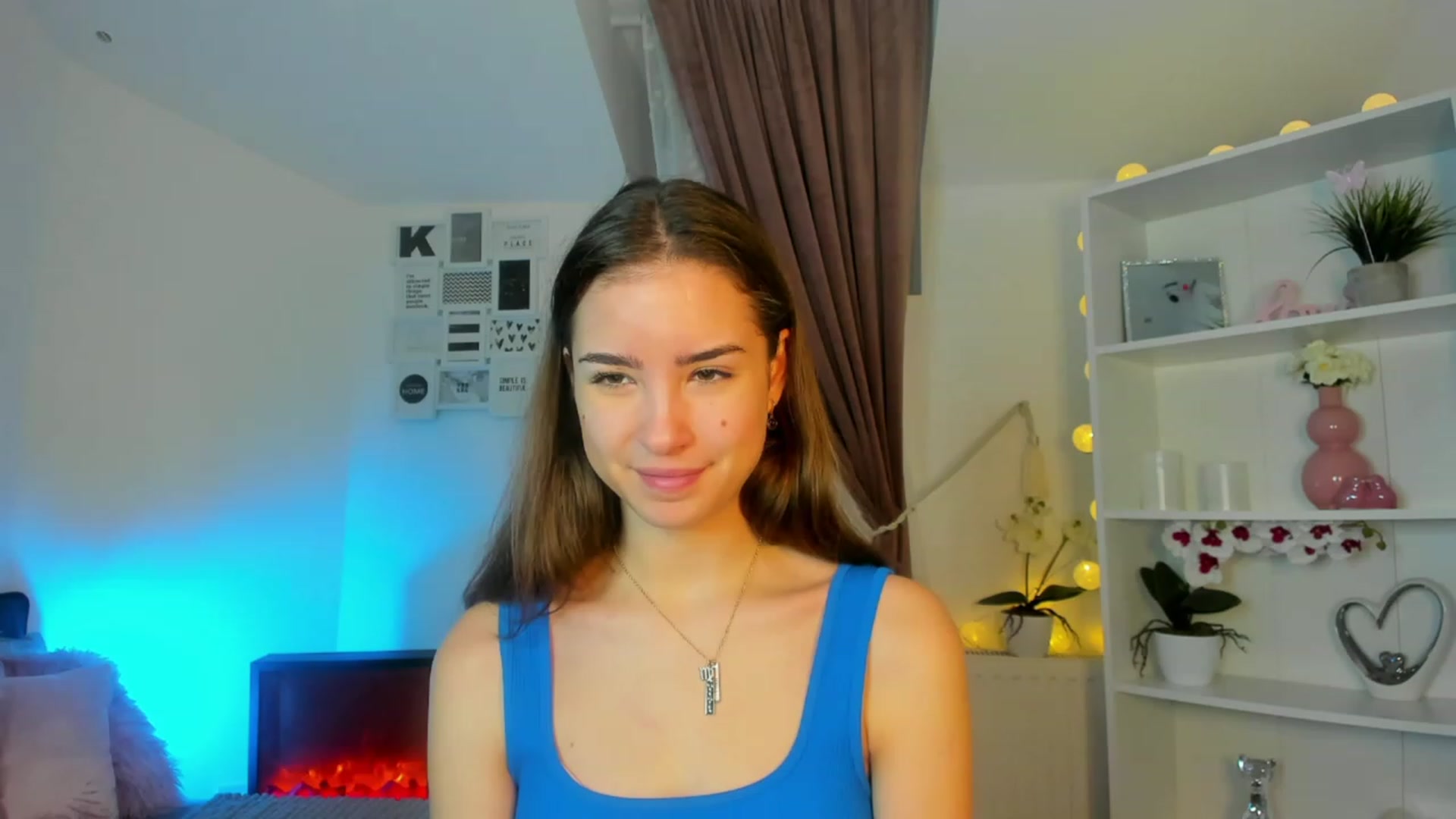 Gallery image thumbnail from Shy_jane's myfreecams stream on, 12/01/2022, 09:30 image 18 of 20