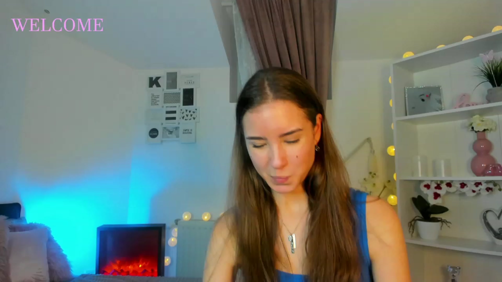 Gallery image thumbnail from Shy_jane's myfreecams stream on, 12/01/2022, 15:28 image 6 of 20