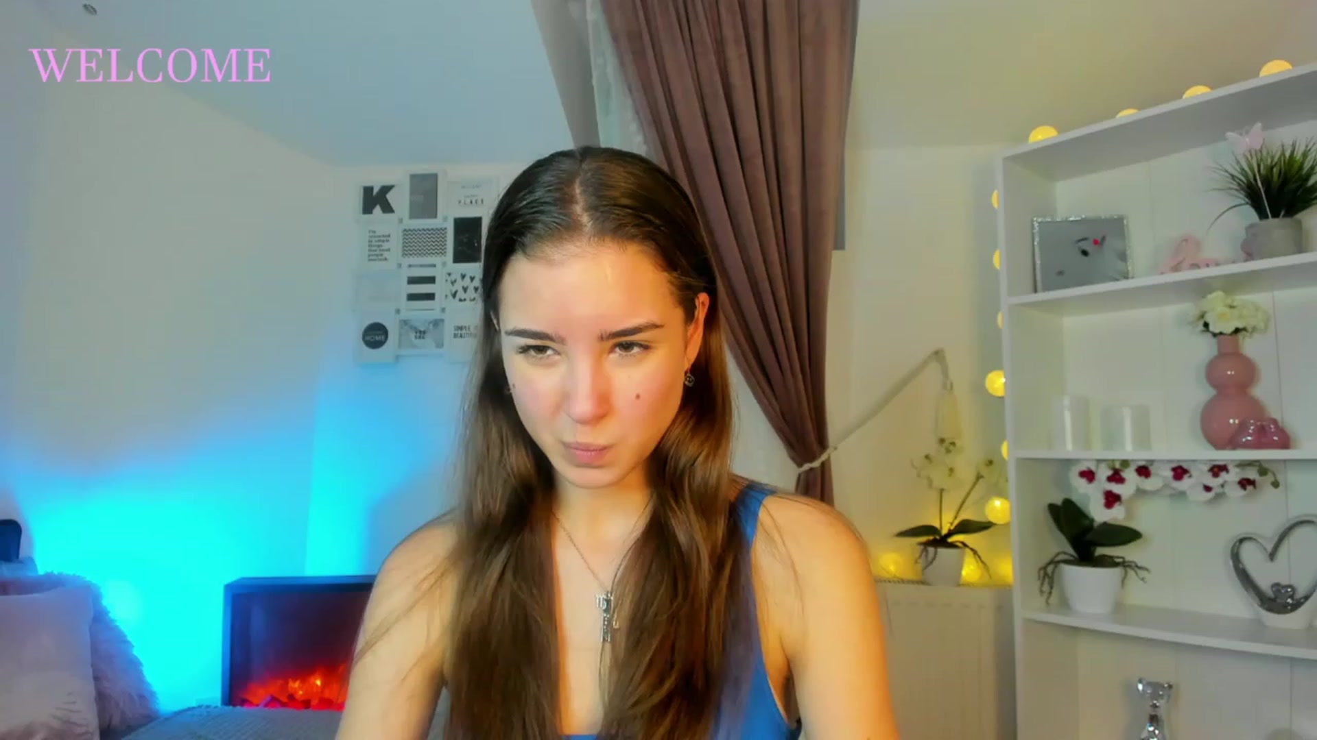 Gallery image thumbnail from Shy_jane's myfreecams stream on, 12/01/2022, 17:31 image 1 of 20