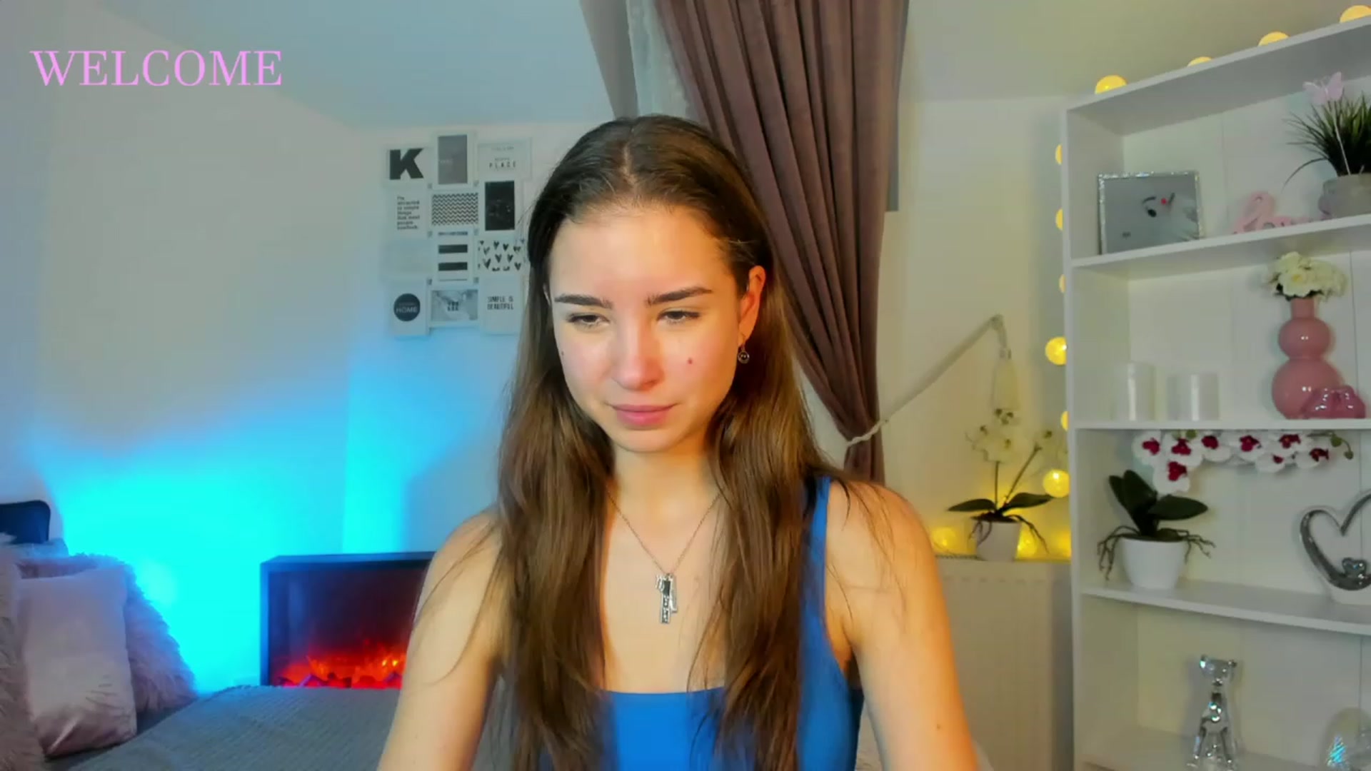 Gallery image thumbnail from Shy_jane's myfreecams stream on, 12/01/2022, 17:31 image 14 of 20