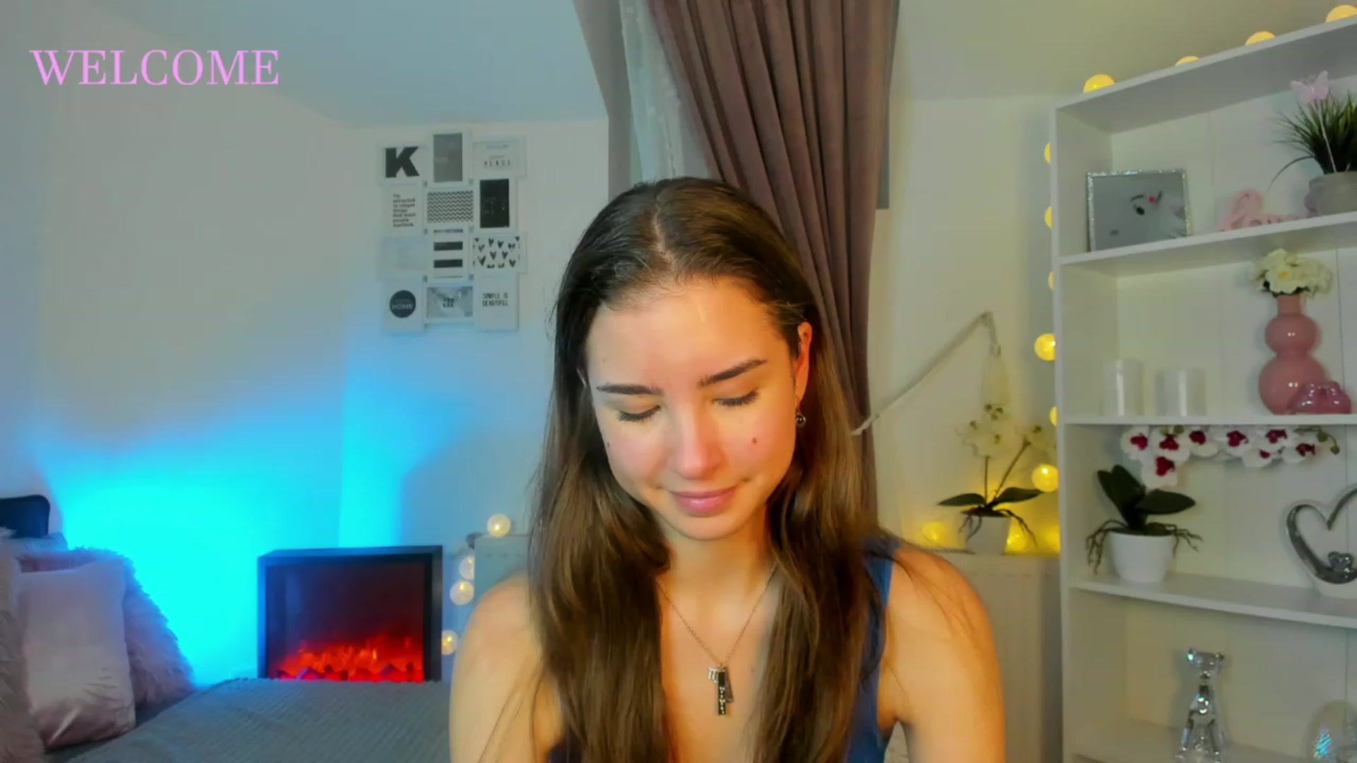 Gallery image thumbnail from Shy_jane's myfreecams stream on, 12/01/2022, 17:31 image 19 of 20