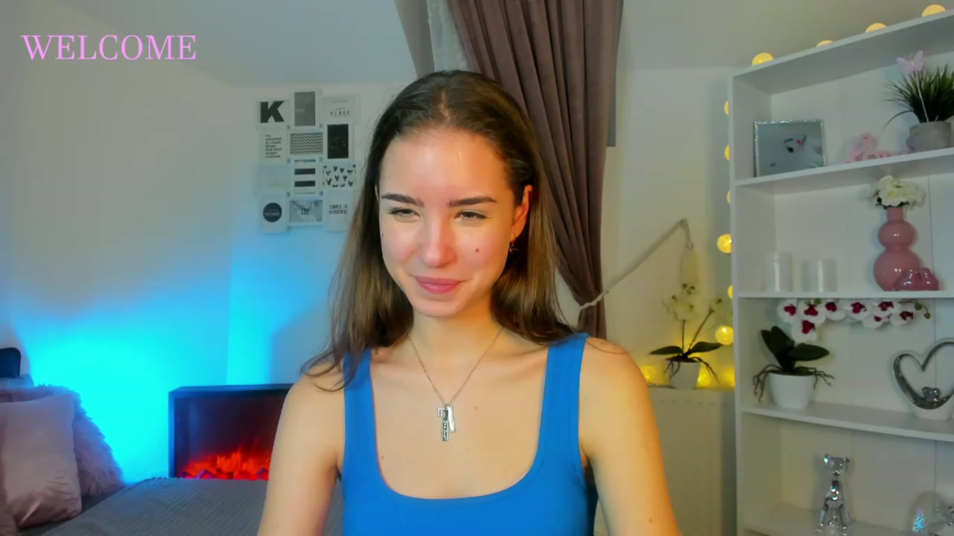 Gallery image thumbnail from Shy_jane's myfreecams stream on, 12/01/2022, 18:44 image 17 of 20