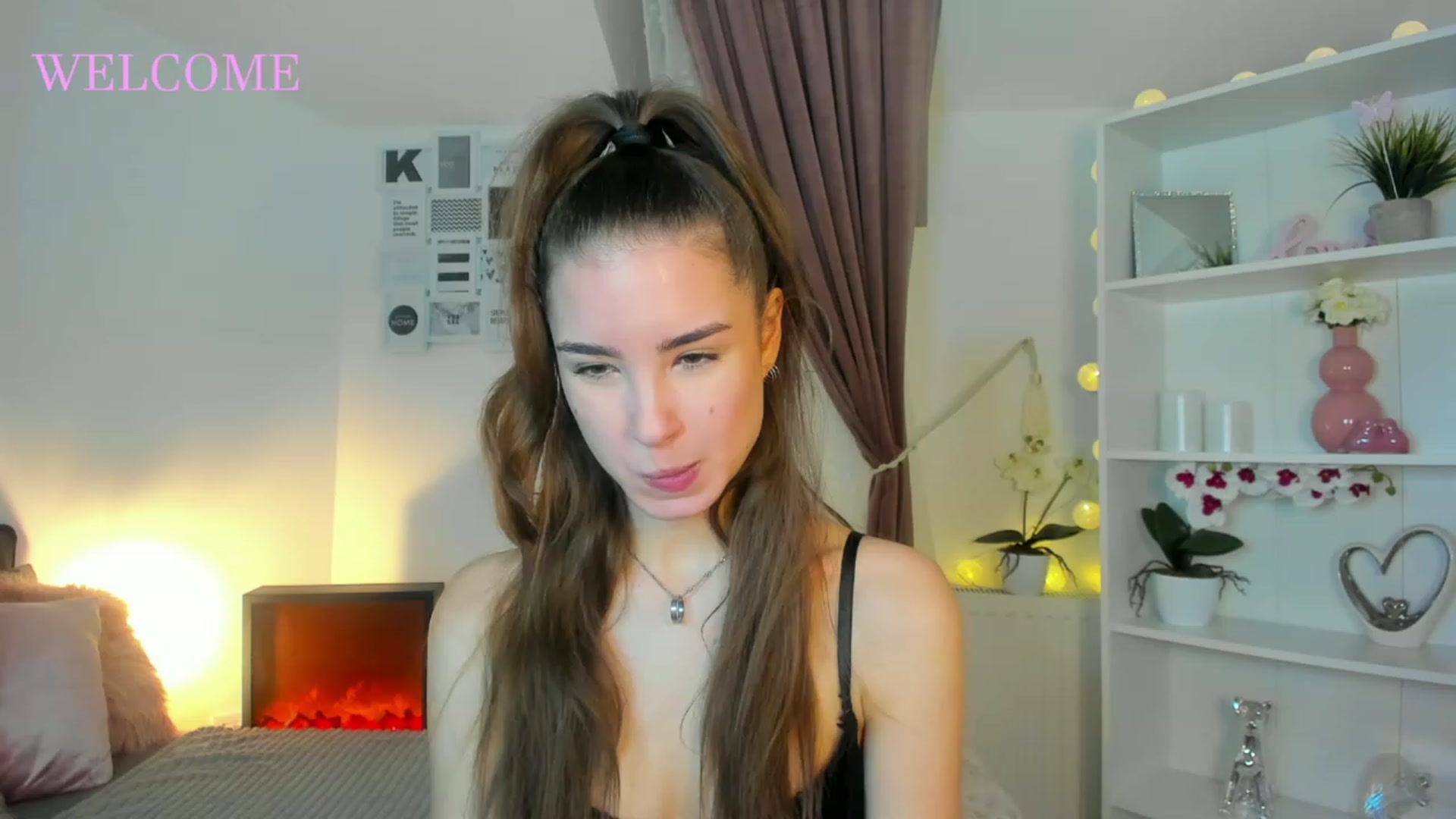 Gallery image thumbnail from Shy_jane's myfreecams stream on, 12/04/2022, 10:15 image 20 of 20