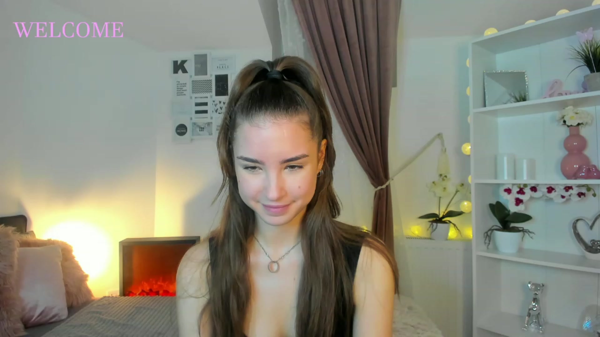 Gallery image thumbnail from Shy_jane's myfreecams stream on, 12/04/2022, 11:51 image 17 of 20