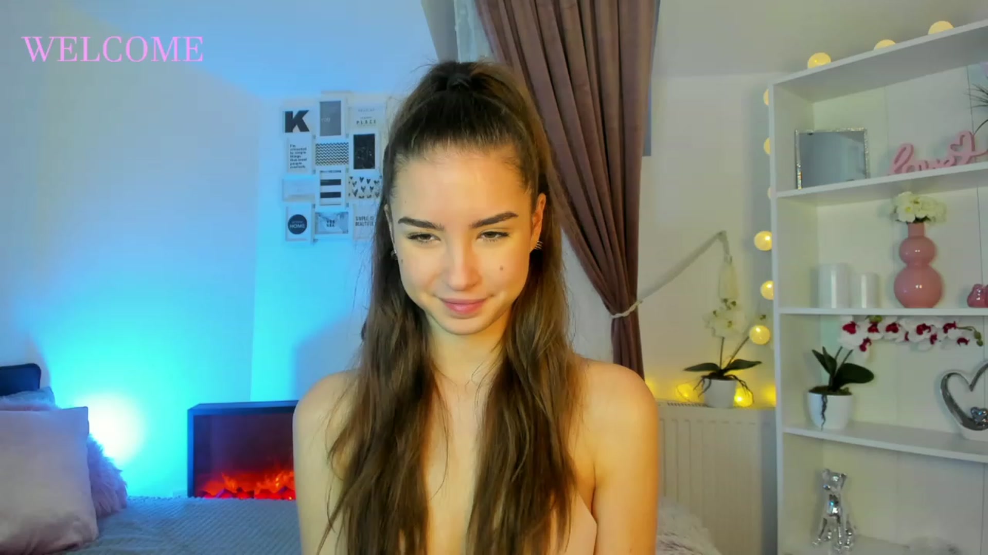 Gallery image thumbnail from Shy_jane's myfreecams stream on, 12/08/2022, 11:41 image 14 of 20