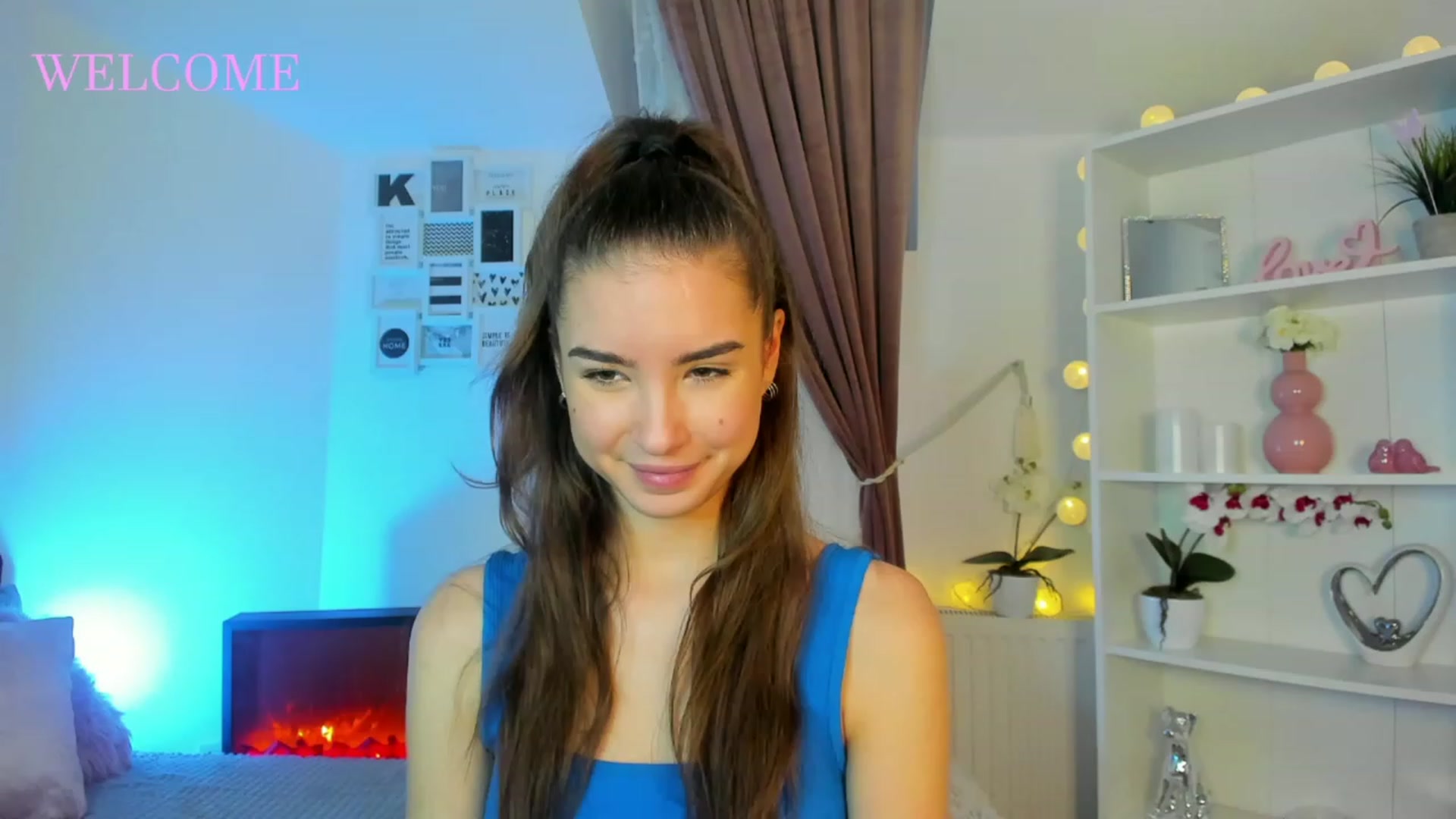 Gallery image thumbnail from Shy_jane's myfreecams stream on, 12/08/2022, 13:41 image 13 of 20