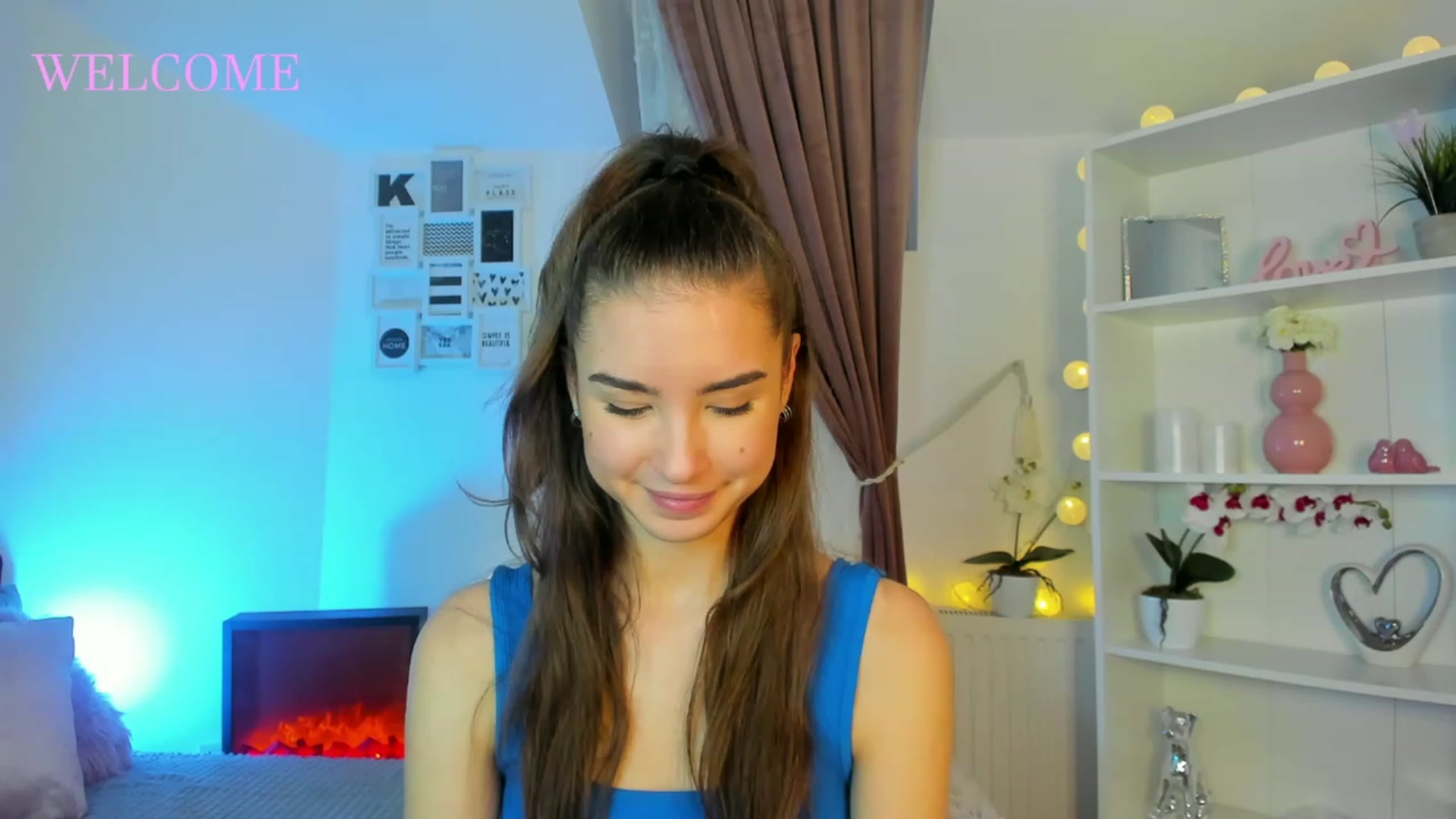 Gallery image thumbnail from Shy_jane's myfreecams stream on, 12/08/2022, 13:41 image 14 of 20