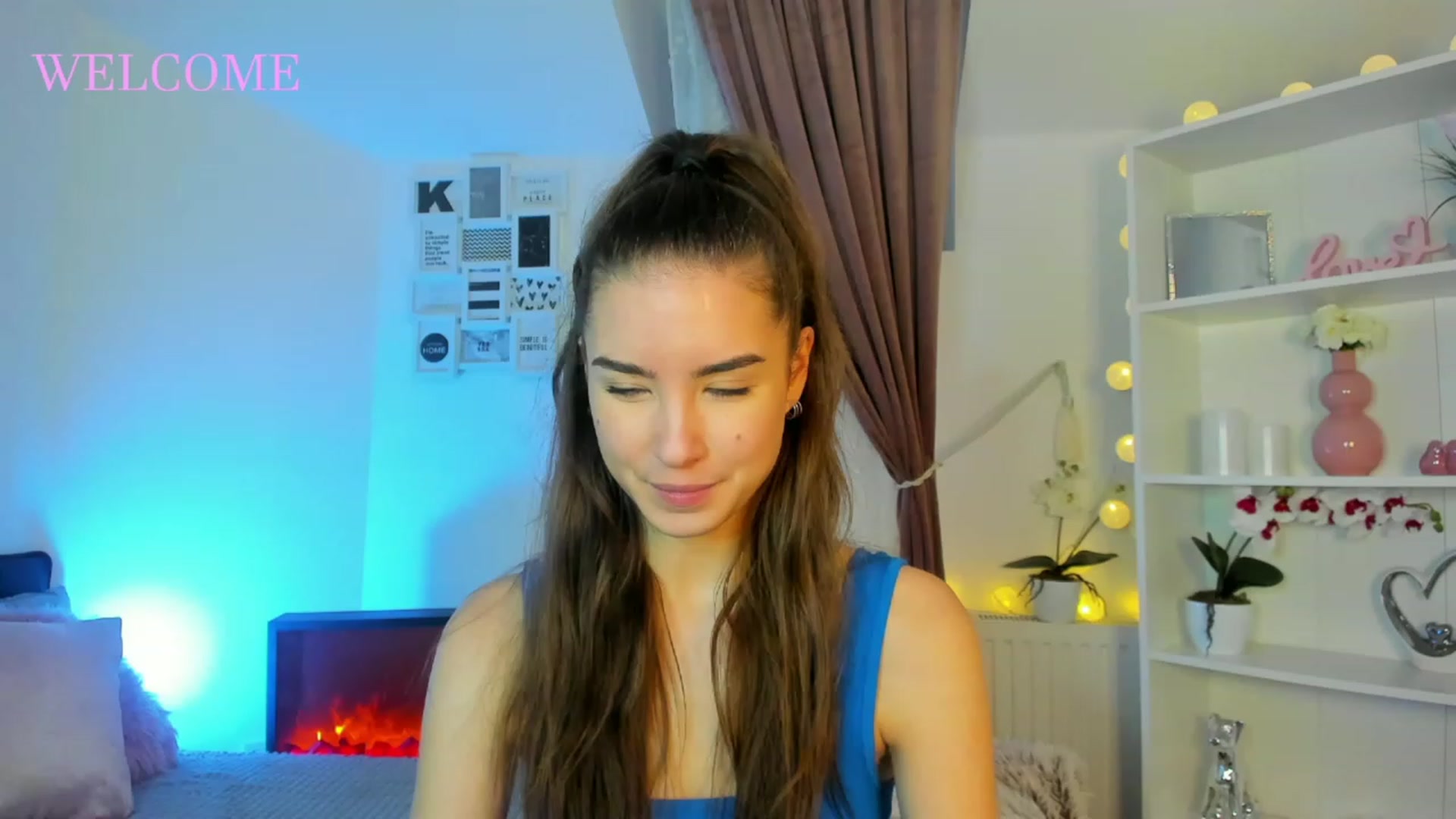 Gallery image thumbnail from Shy_jane's myfreecams stream on, 12/08/2022, 13:41 image 1 of 20