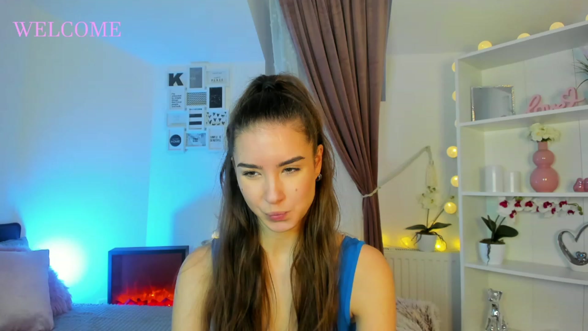 Gallery image thumbnail from Shy_jane's myfreecams stream on, 12/08/2022, 13:41 image 2 of 20