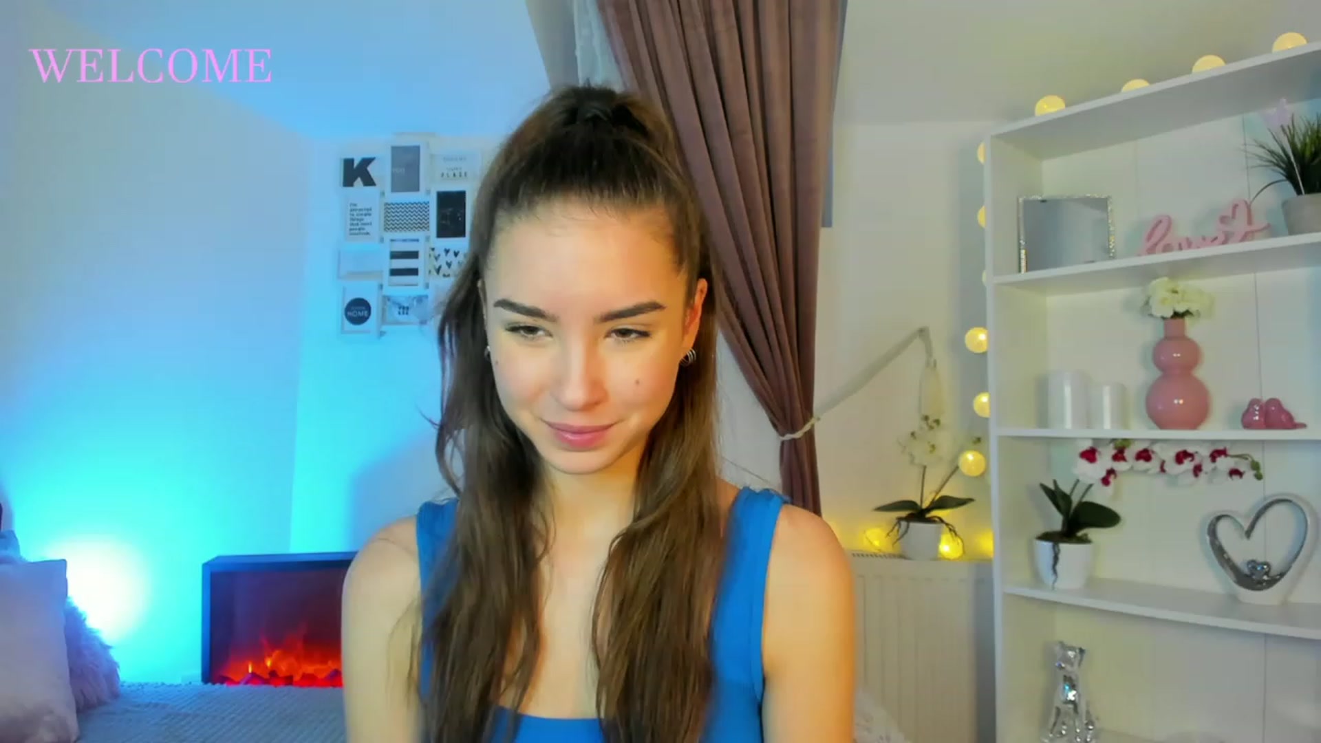Gallery image thumbnail from Shy_jane's myfreecams stream on, 12/08/2022, 13:41 image 12 of 20