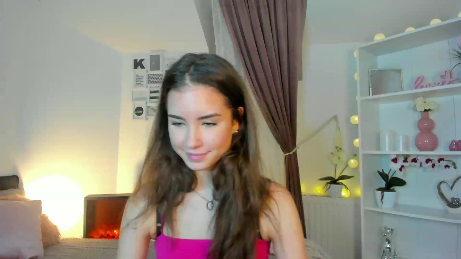 Gallery image thumbnail from Shy_jane's myfreecams stream on, 12/09/2022, 14:57 image 15 of 20