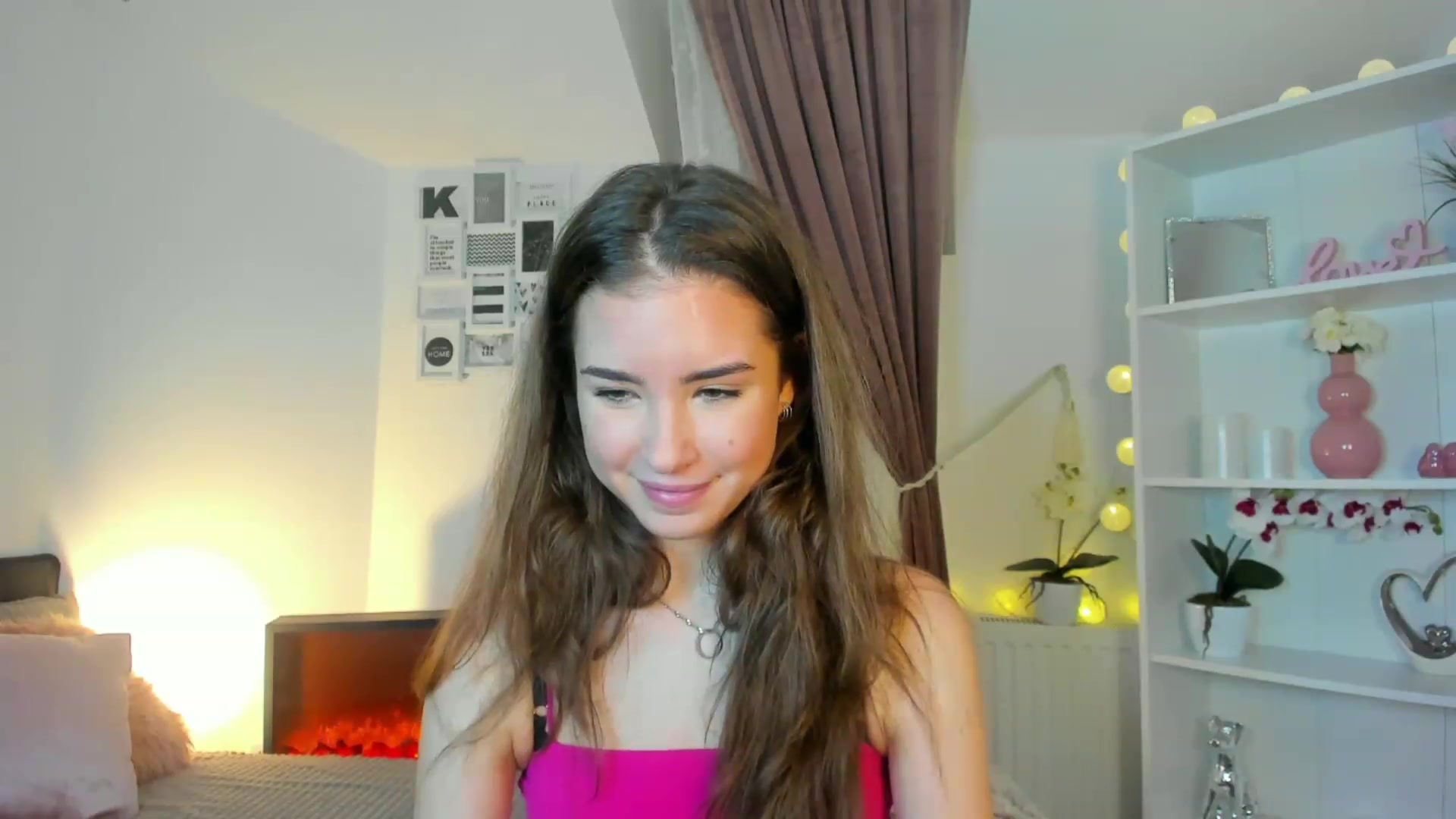 Gallery image thumbnail from Shy_jane's myfreecams stream on, 12/09/2022, 14:57 image 19 of 20