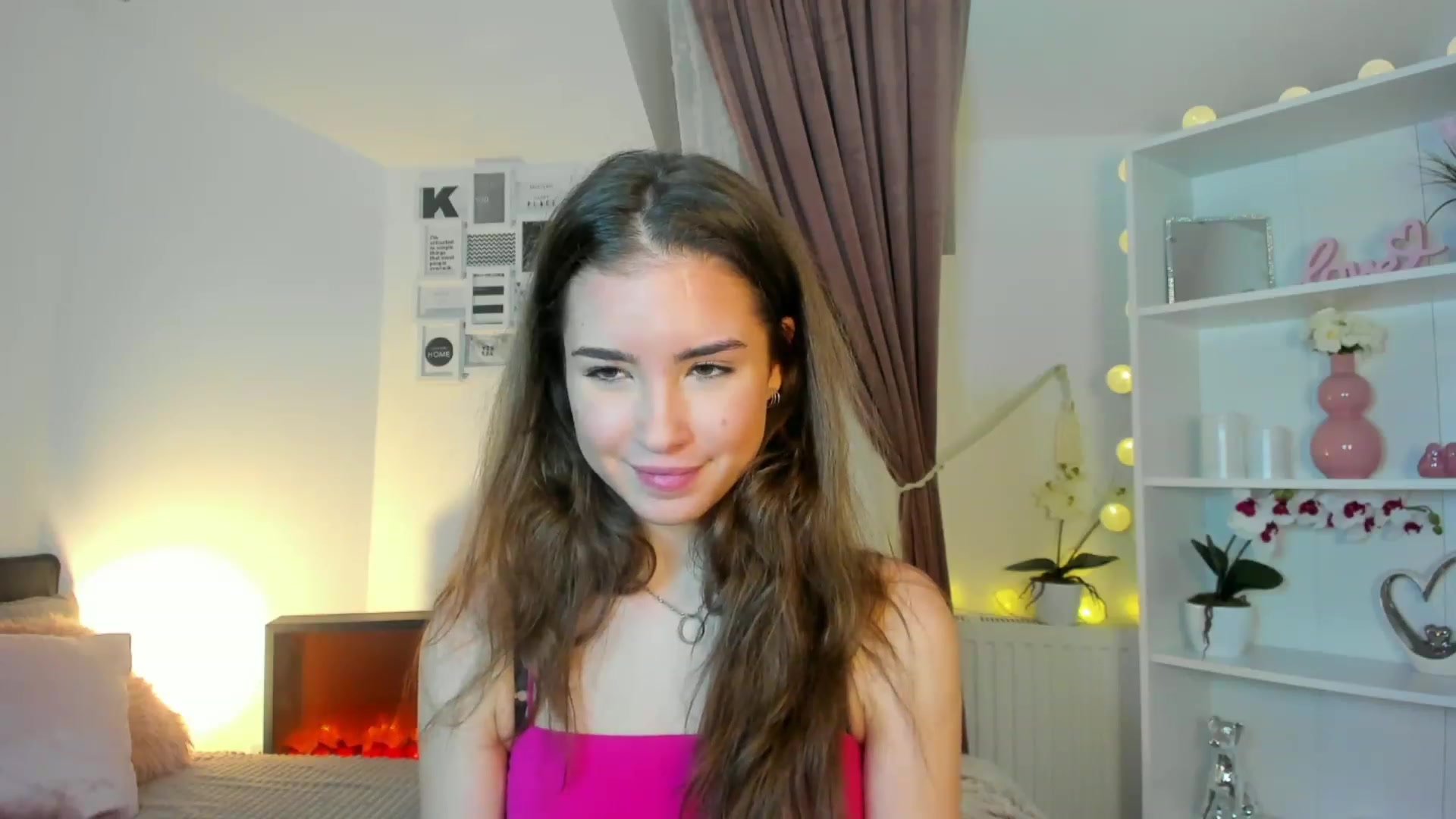 Gallery image thumbnail from Shy_jane's myfreecams stream on, 12/09/2022, 14:57 image 16 of 20