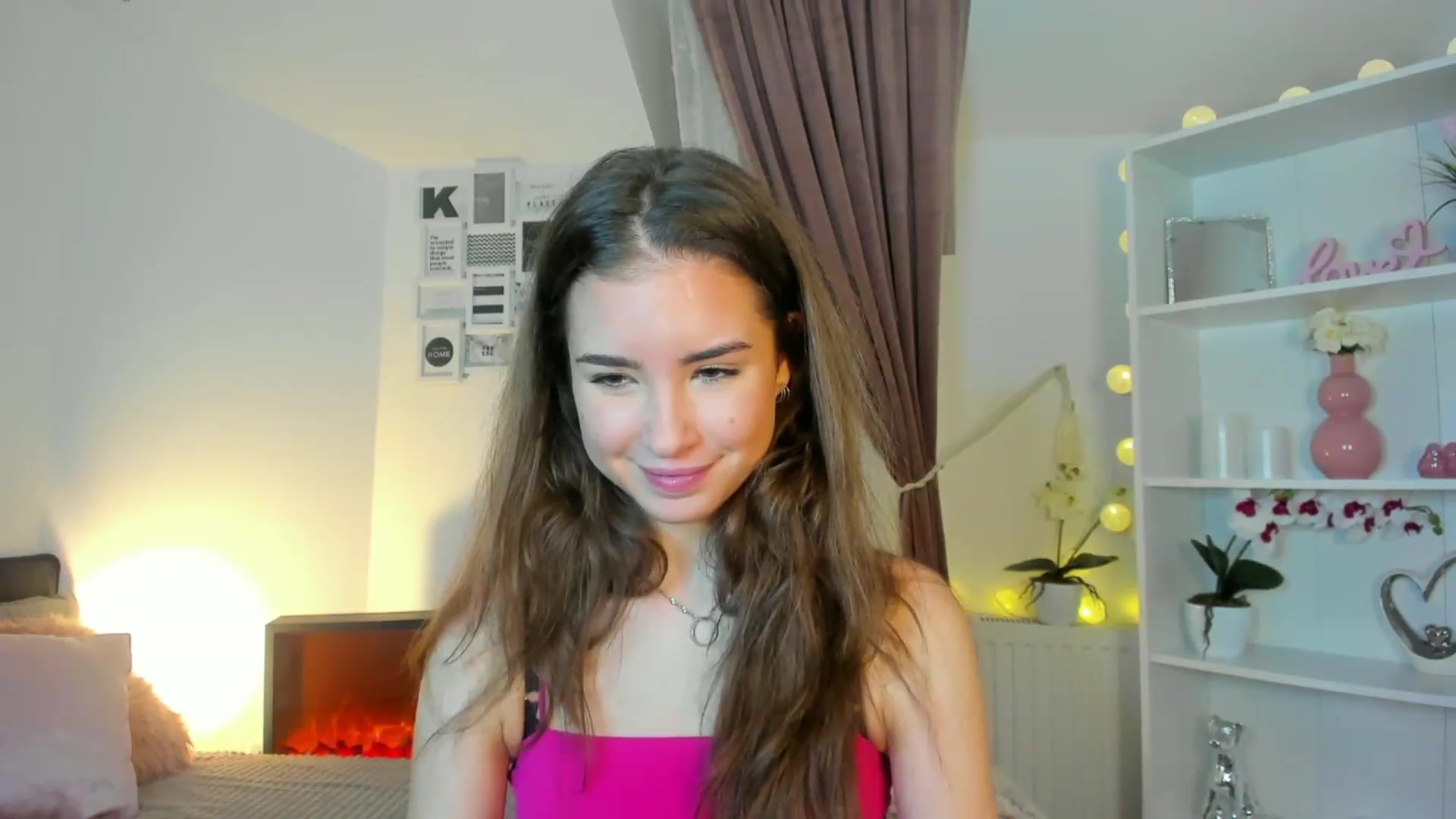 Gallery image thumbnail from Shy_jane's myfreecams stream on, 12/09/2022, 14:57 image 18 of 20