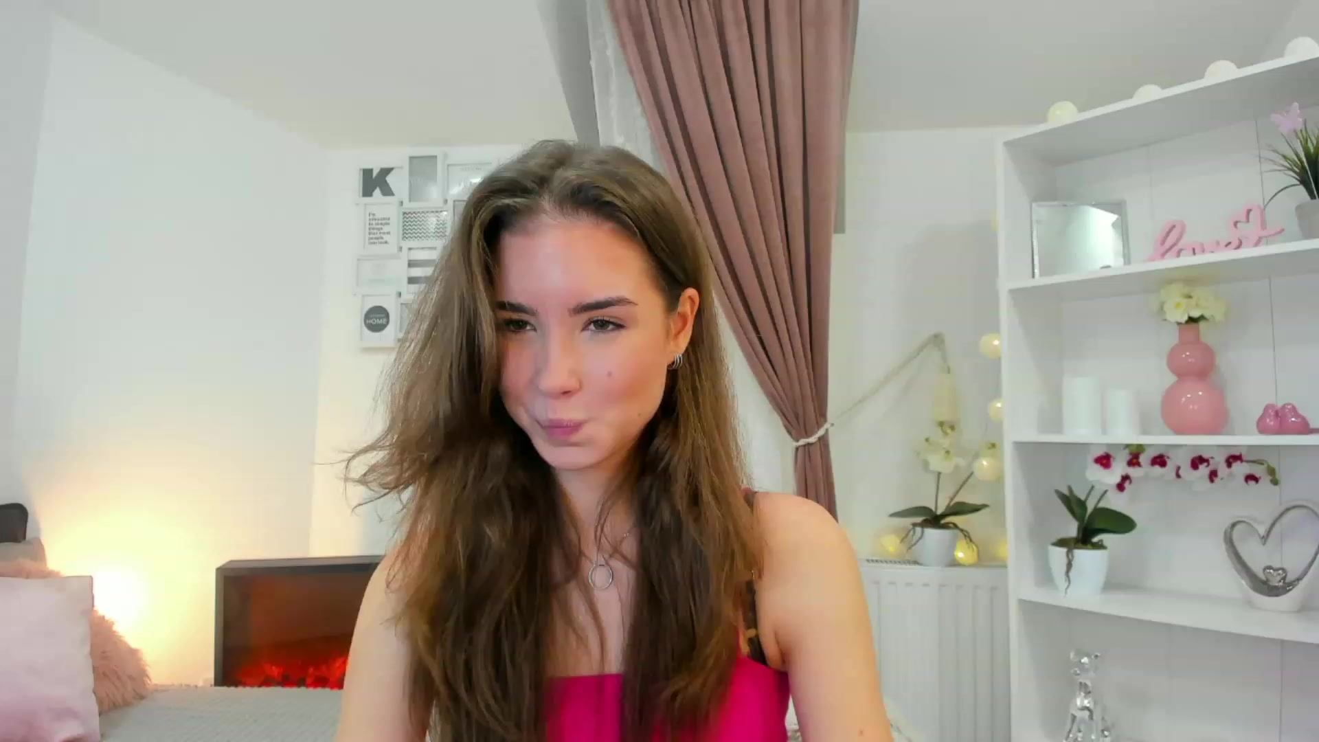 Gallery image thumbnail from Shy_jane's myfreecams stream on, 12/09/2022, 14:57 image 5 of 20