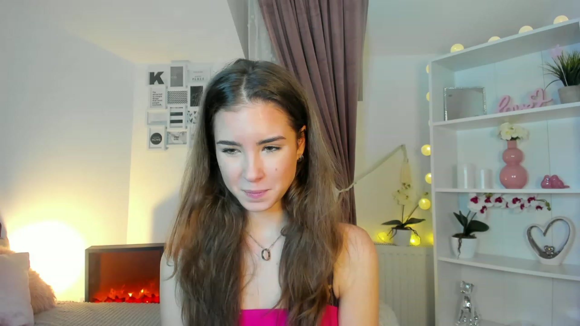 Gallery image thumbnail from Shy_jane's myfreecams stream on, 12/09/2022, 16:31 image 17 of 20
