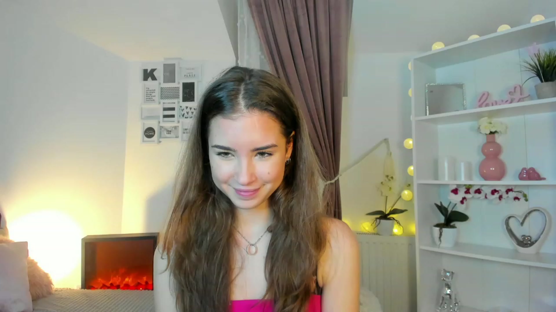 Gallery image thumbnail from Shy_jane's myfreecams stream on, 12/09/2022, 16:31 image 18 of 20