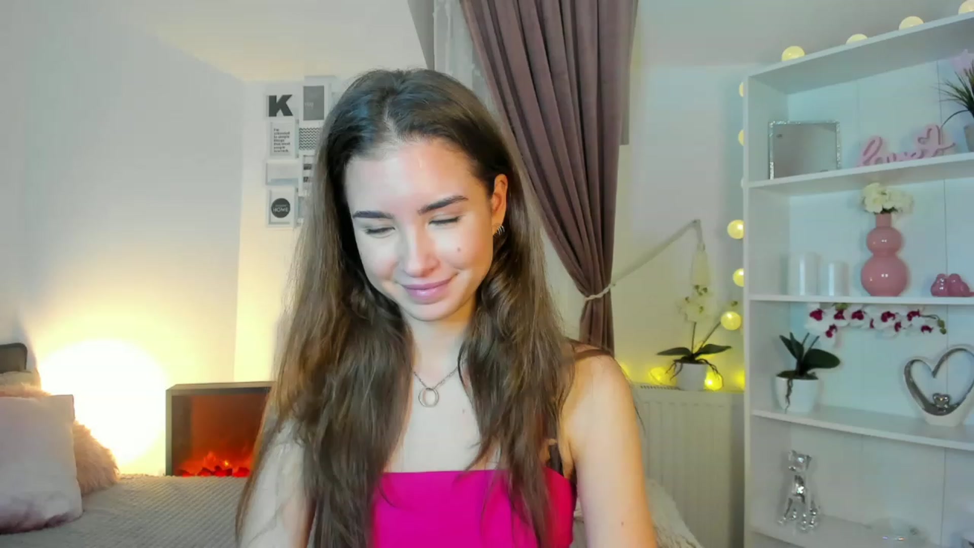 Gallery image thumbnail from Shy_jane's myfreecams stream on, 12/09/2022, 17:07 image 2 of 20