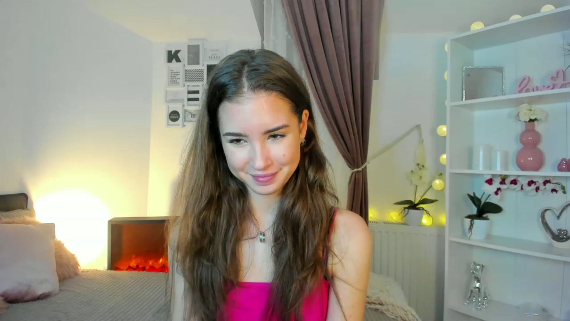 Gallery image thumbnail from Shy_jane's myfreecams stream on, 12/09/2022, 17:55 image 4 of 20