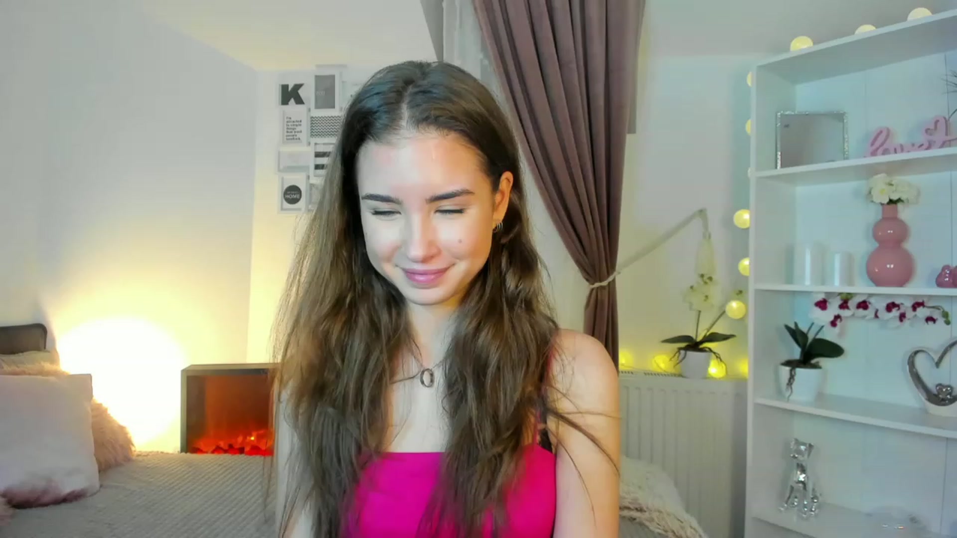 Gallery image thumbnail from Shy_jane's myfreecams stream on, 12/09/2022, 17:55 image 2 of 20