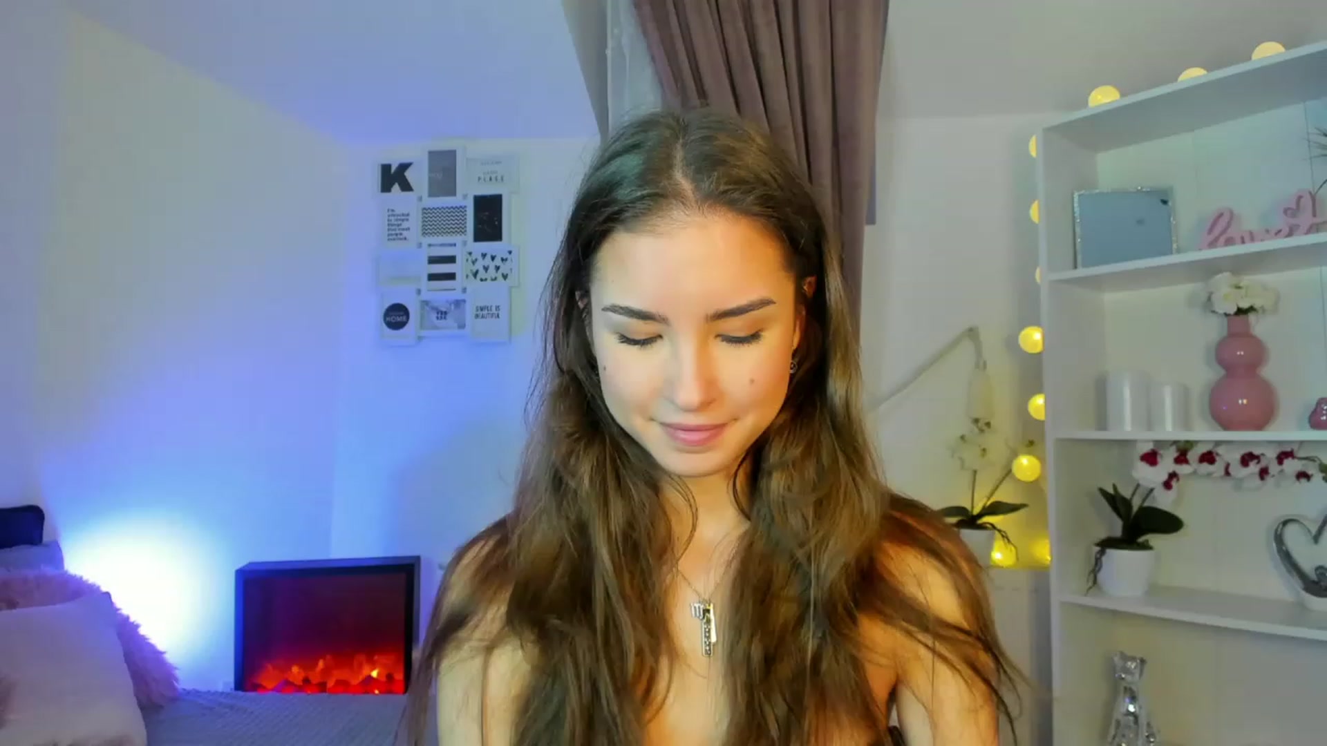 Gallery image thumbnail from Shy_jane's myfreecams stream on, 12/15/2022, 11:21 image 15 of 20