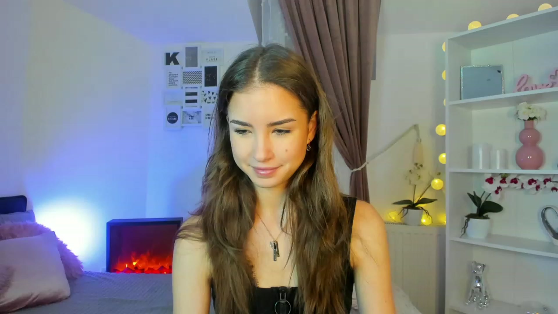 Gallery image thumbnail from Shy_jane's myfreecams stream on, 12/15/2022, 11:21 image 2 of 20