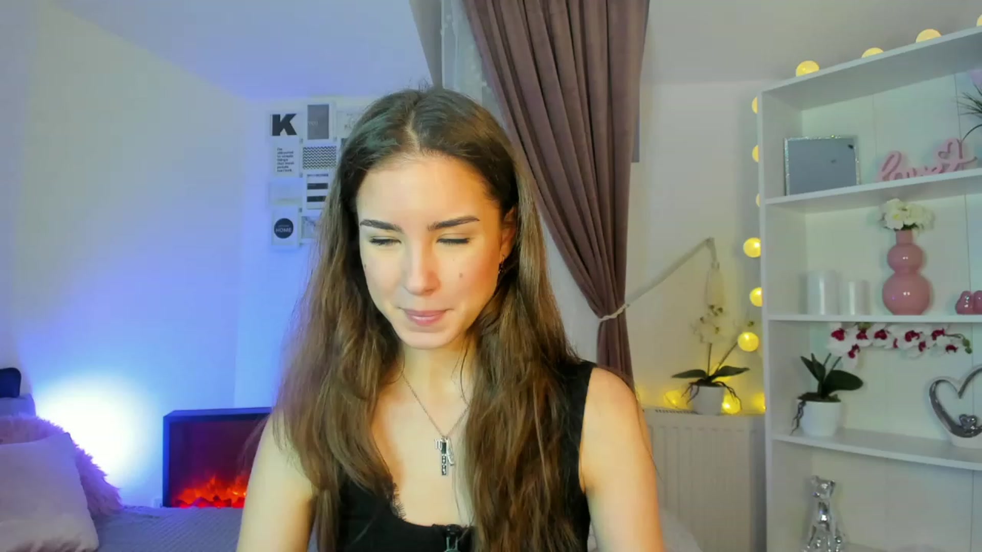 Gallery image thumbnail from Shy_jane's myfreecams stream on, 12/15/2022, 11:49 image 3 of 20