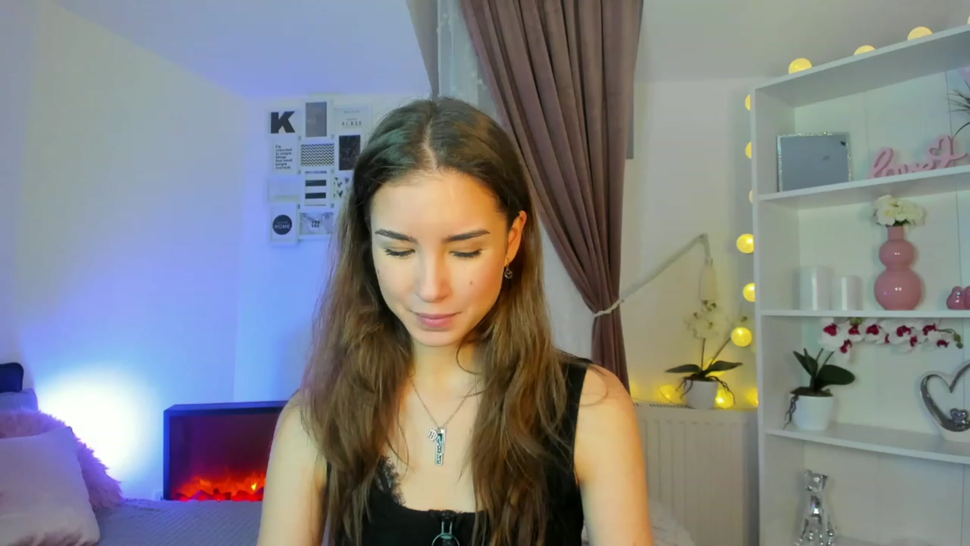 Gallery image thumbnail from Shy_jane's myfreecams stream on, 12/15/2022, 11:49 image 9 of 20